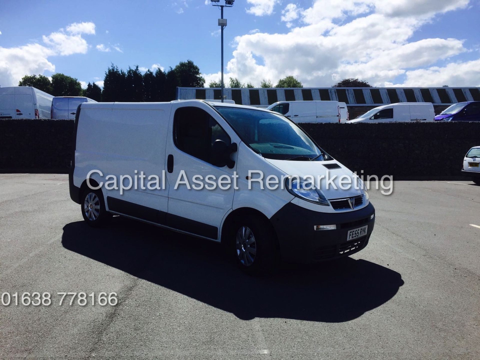 VAUXHALL VIVARO 1.9DTI "100PSI - 6 SPEED" NEW SHAPE (2006 MODEL) MOT APRIL 2018 - NO VAT TO PAY !!!