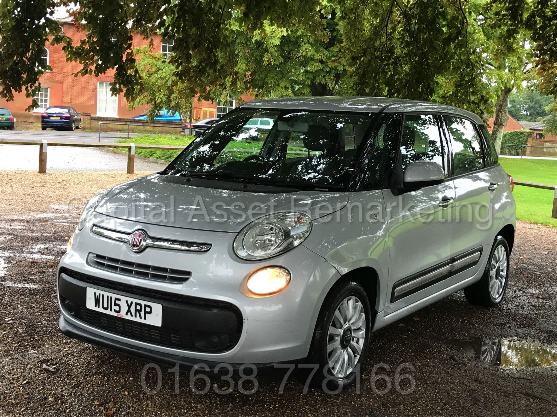 FIAT 500L 'POP STAR' (2015 - FACELIFT MODEL) '1.3 MULTIJET DIESEL - SEMI AUTO - AIR CON' *LOW MILES* - Image 4 of 27