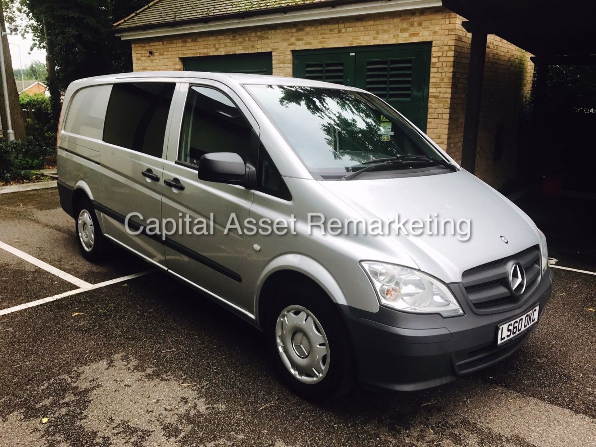 MERCEDES VITO 113CDI DUELINER / COMBI VAN - 5 SEATER - MASSIVE SPEC - AIR CON - SILVER- (2011) MODEL - Image 5 of 12