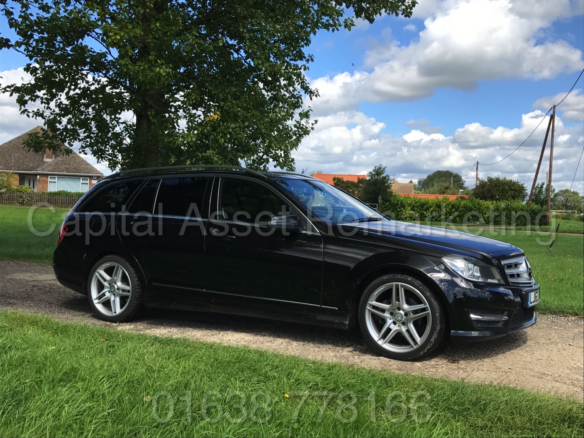 (On Sale) MERCEDES-BENZ C220 CDI 'AMG SPORT' (2014 MODEL) '5 DOOR ESTATE - LEATHER - SAT NAV' - Image 7 of 32