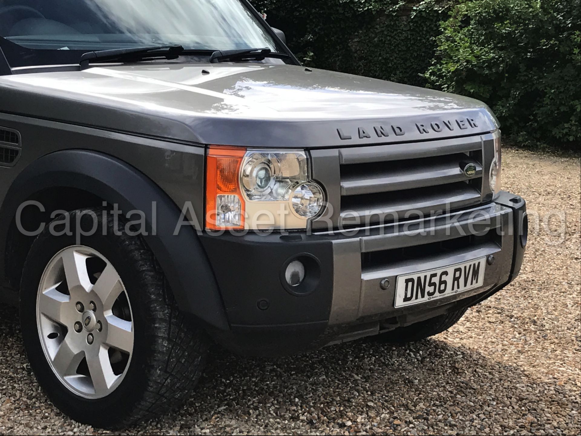 LAND ROVER DISCOVERY 3 'HSE' (2007) 'TDV6 - AUTO - LEATHER - SAT NAV - 7 SEATER' **MASSIVE SPEC** - Image 11 of 34