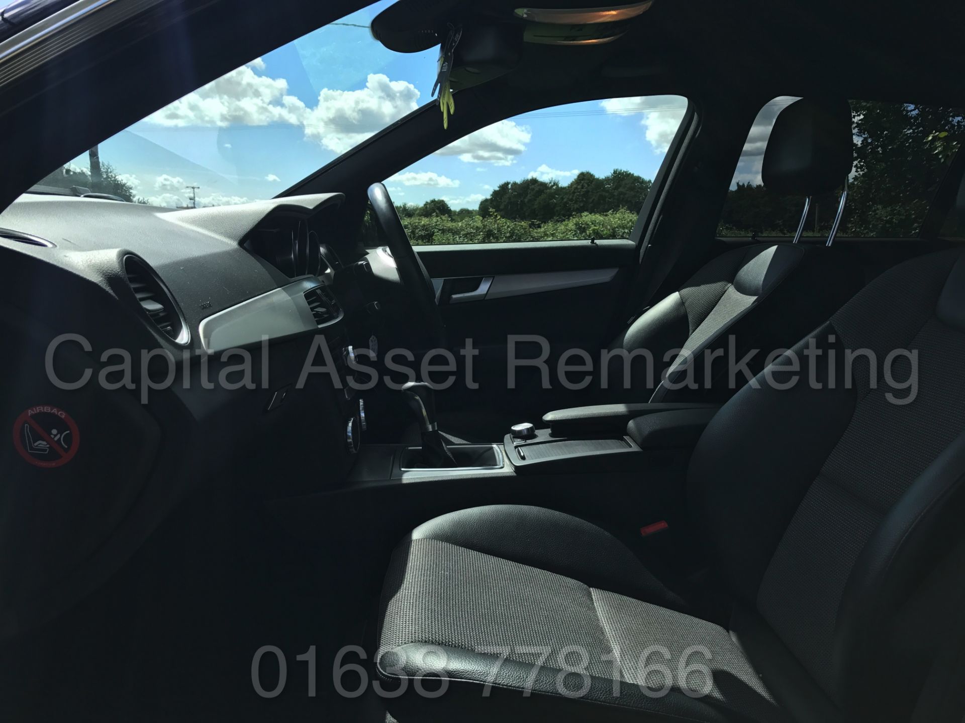 (On Sale) MERCEDES-BENZ C220 CDI 'AMG SPORT' (2014 MODEL) '5 DOOR ESTATE - LEATHER - SAT NAV' - Image 14 of 32