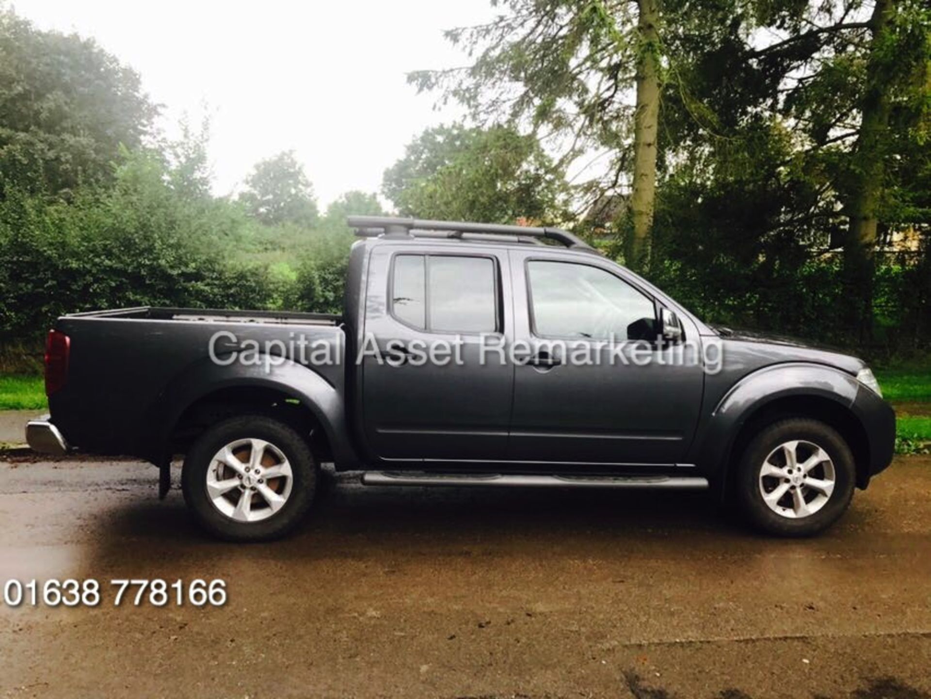 NISSAN NAVARA 2.5DCI "TEKNA AUTO" D/C 4 DOOR (15 REG) SAT NAV - AIR CON - LEATHER - 1 OWNER FSH !!! - Image 5 of 20