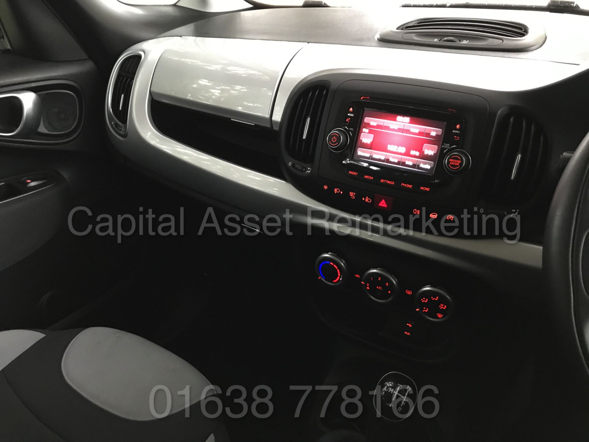 FIAT 500L 'POP STAR' (2015 - FACELIFT MODEL) '1.3 MULTIJET DIESEL - SEMI AUTO - AIR CON' *LOW MILES* - Image 20 of 27