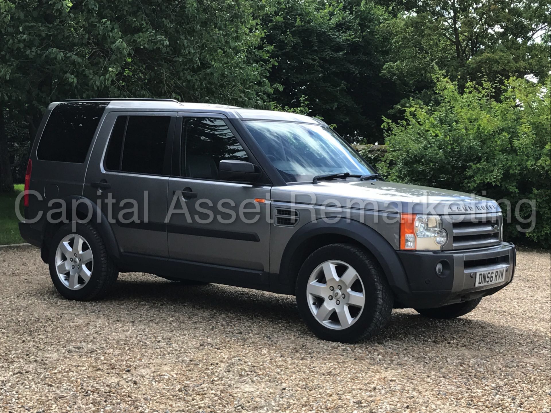 LAND ROVER DISCOVERY 3 'HSE' (2007) 'TDV6 - AUTO - LEATHER - SAT NAV - 7 SEATER' **MASSIVE SPEC** - Bild 2 aus 34