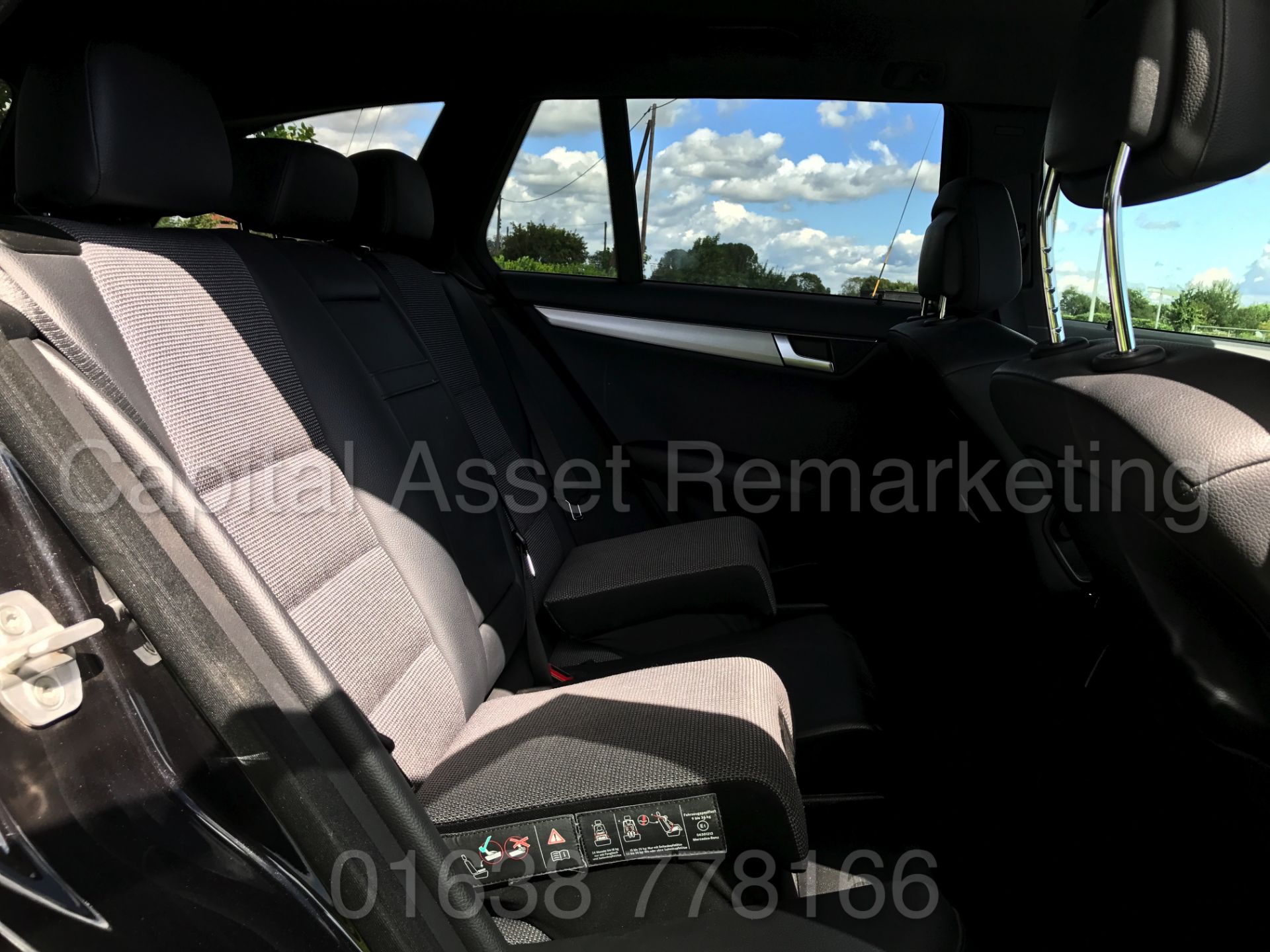 (On Sale) MERCEDES-BENZ C220 CDI 'AMG SPORT' (2014 MODEL) '5 DOOR ESTATE - LEATHER - SAT NAV' - Image 19 of 32