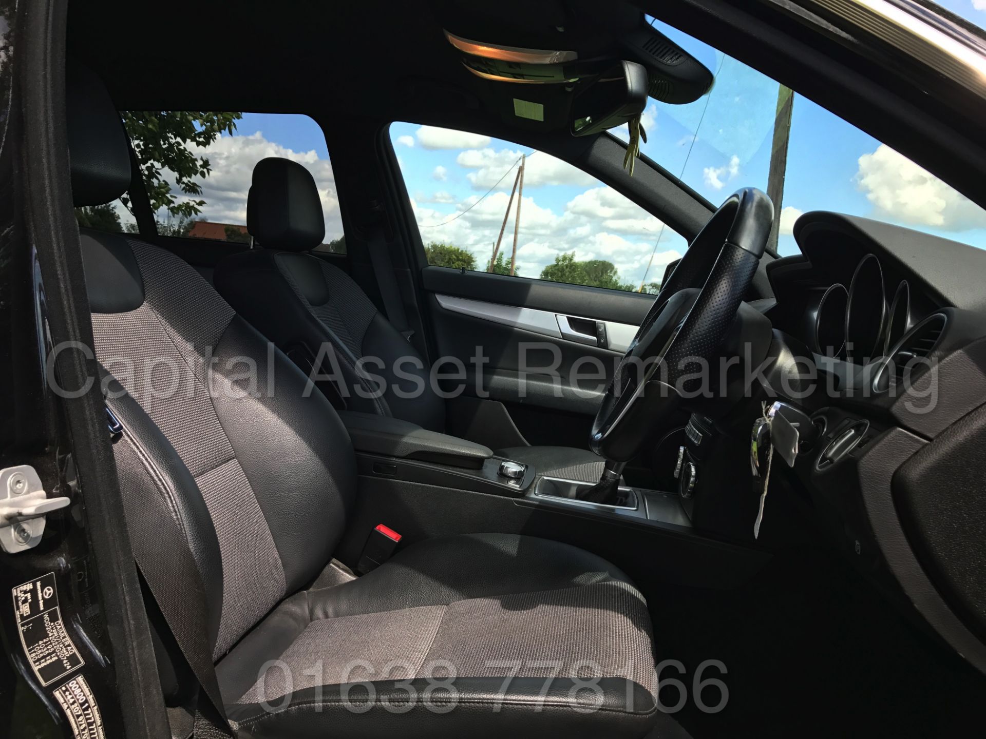 (On Sale) MERCEDES-BENZ C220 CDI 'AMG SPORT' (2014 MODEL) '5 DOOR ESTATE - LEATHER - SAT NAV' - Image 21 of 32