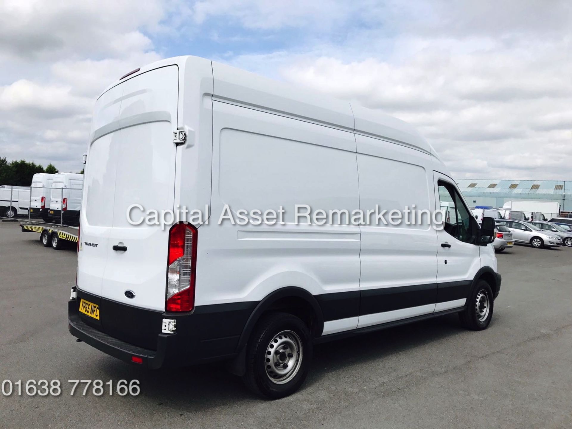 FORD TRANSIT 2.2 "125BHP - 6 SPEED" T350 LWB / HI TOP (2016 MODEL - NEW SHAPE) 1 OWNER - GREAT SPEC - Image 4 of 14