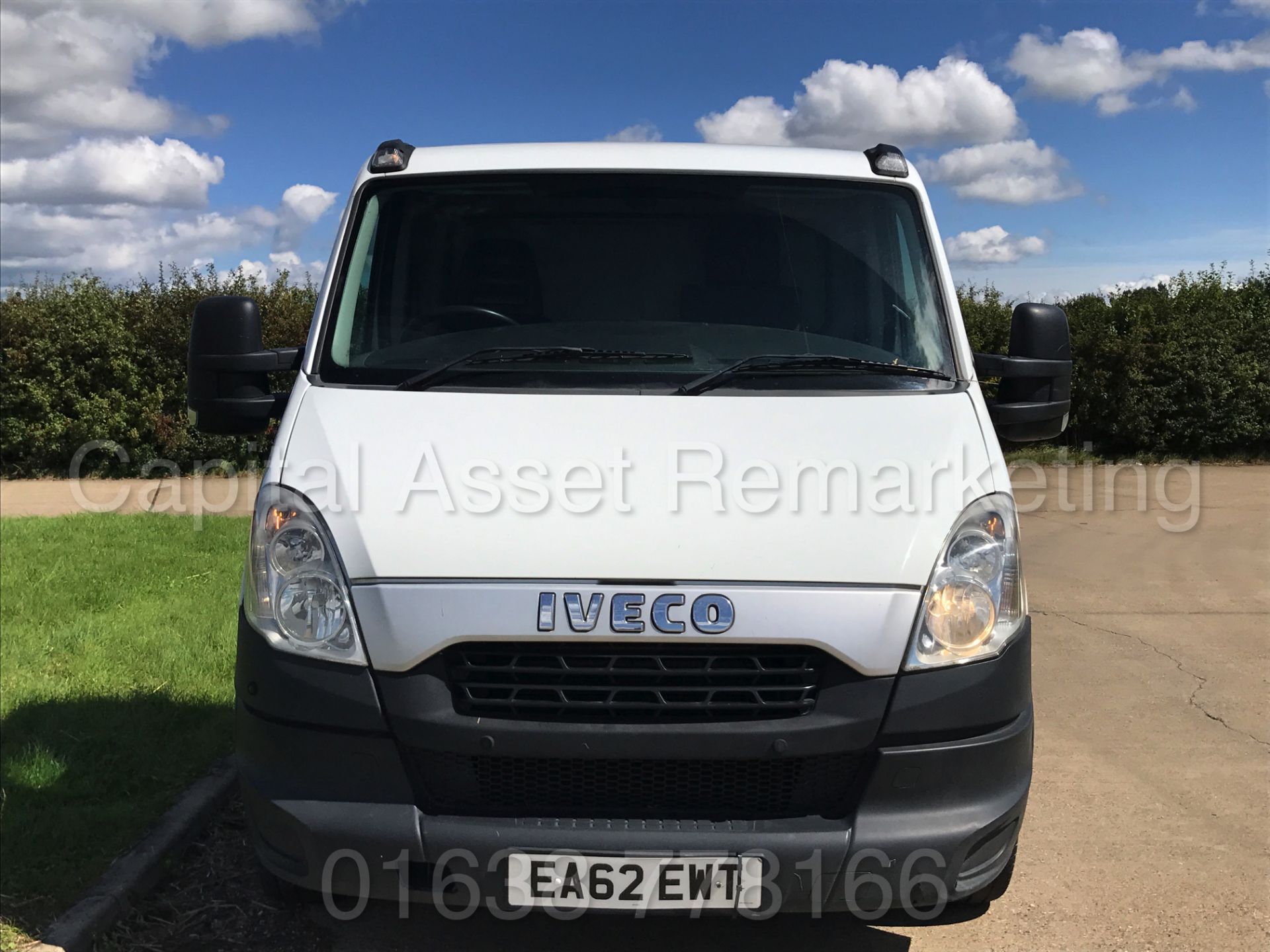 IVECO DAILY 35S11 'LWB - CHASSIS CAB' (2013 MODEL) '2.3 DIESEL - 110 BHP - 6 SPEED' - Image 10 of 19