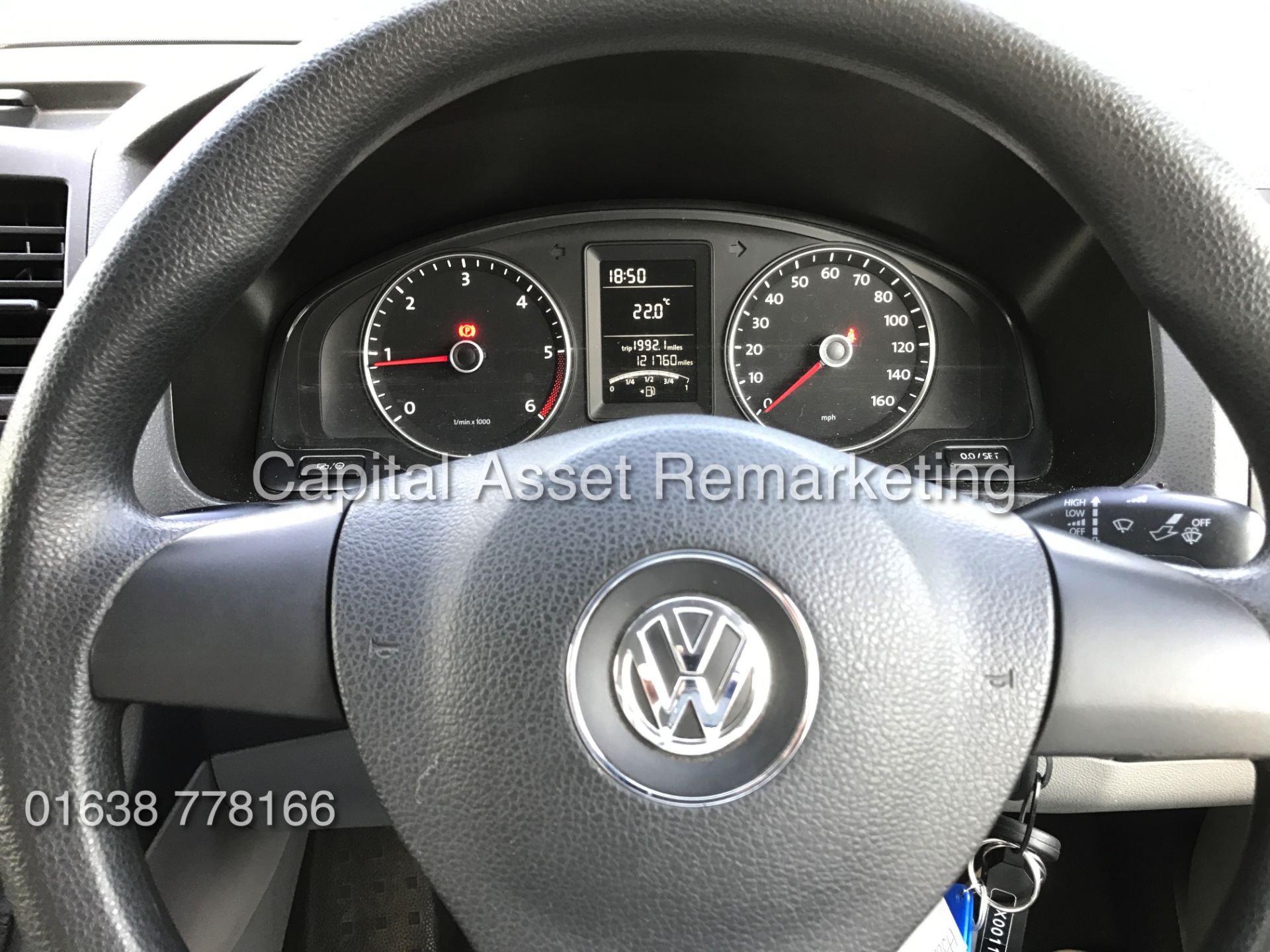 VOLKSWAGEN TRANSPORTER 2.0TDI "140BHP - 6 SPEED FRIDGE / FREZZER (2013 MODEL) 1 OWNER - GAH UNIT !! - Image 14 of 17