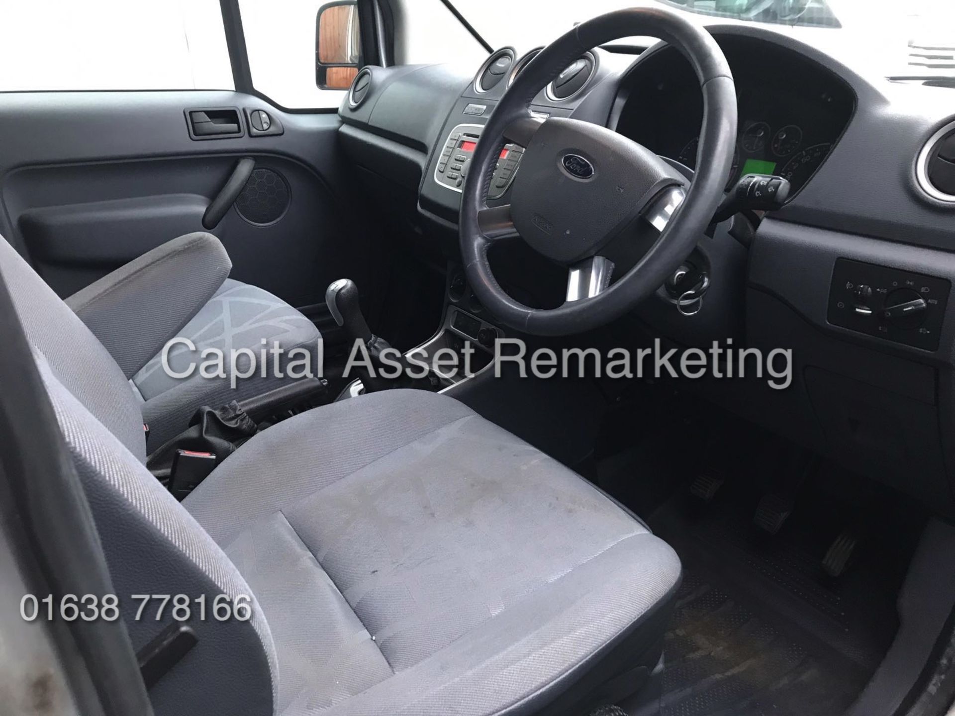 FORD TRANSIT CONNECT 1.8TDCI "LIMITED-110BHP" SILVER (2011 MODEL) AIR CON - ELEC PACK - ALLOYS - Image 6 of 10