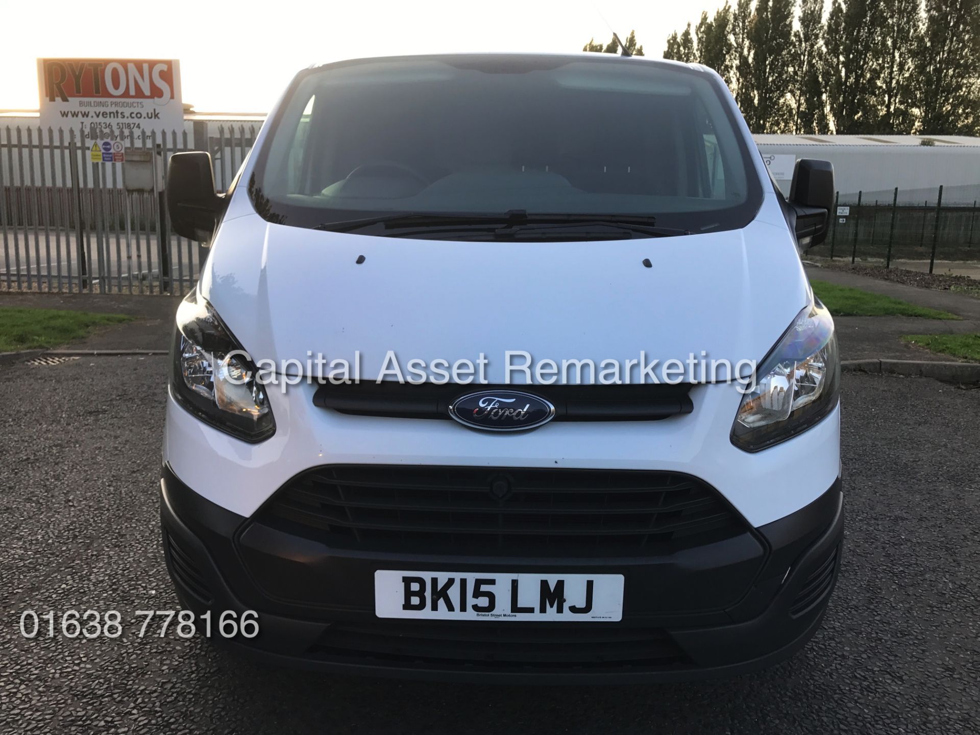 FORD TRANSIT CUSTOM 2.2TDCI 290 ECO-TECH (15 REG - NEW SHAPE) 1 OWNER - ELEC PACK - 6 SPEED - Image 3 of 17