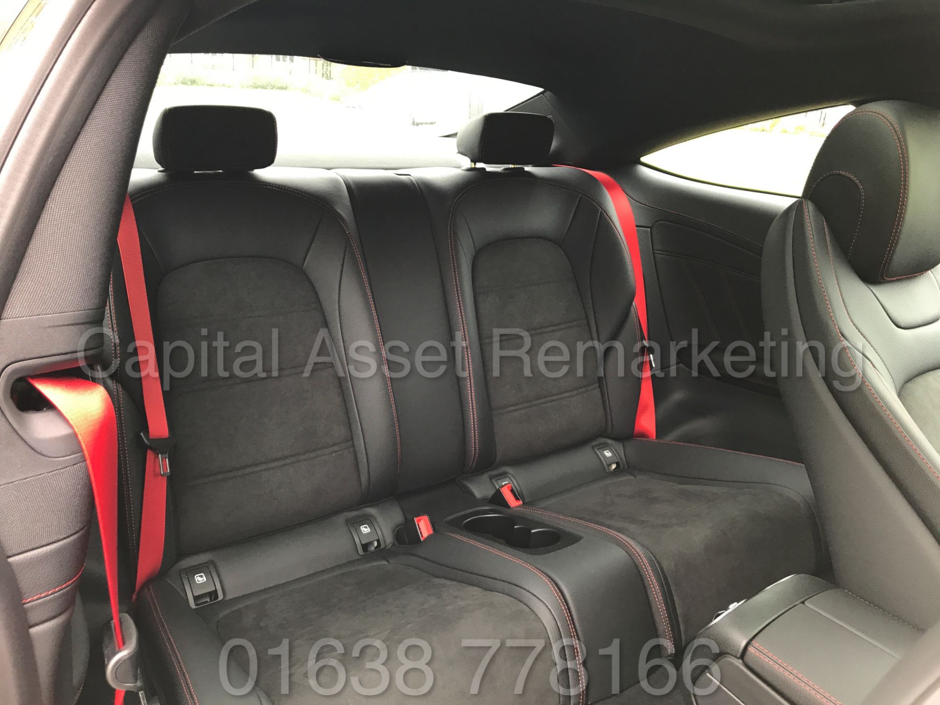 MEREDES-BENZ C43 AMG PREMIUM '4 MATIC' COUPE (2017) '9-G AUTO - LEATHER - SAT NAV' **FULLY LOADED** - Image 36 of 57