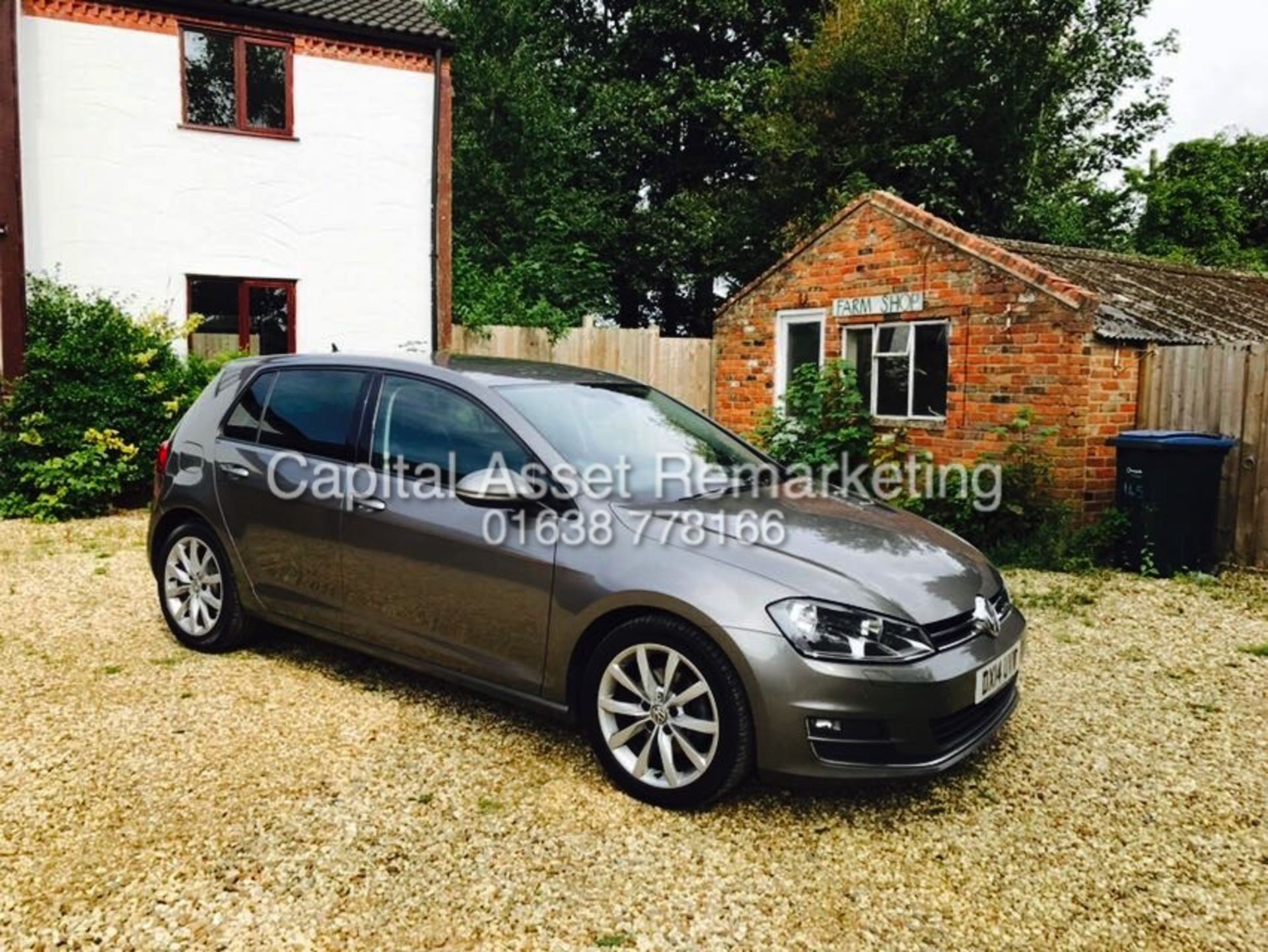 VOLKSWAGEN GOLF 2.0 "GT TDI" (150BHP - 6 SPEED) 5 DOOR HATCH (14 REG NEW SHAPE )1 OWNER FSH- SAT NAV - Image 5 of 17