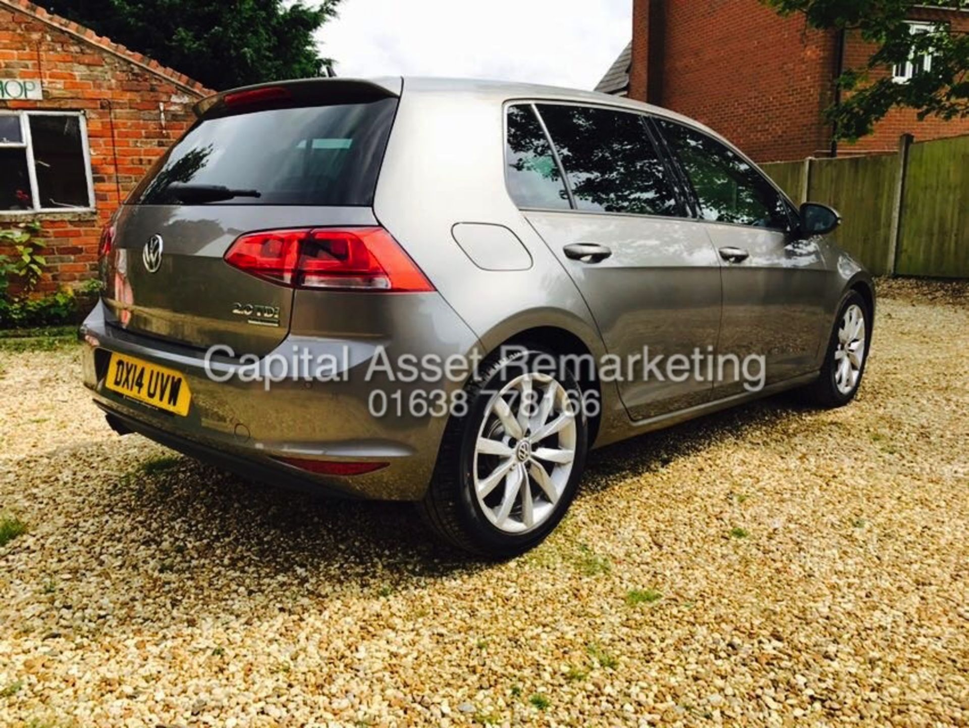 VOLKSWAGEN GOLF 2.0 "GT TDI" (150BHP - 6 SPEED) 5 DOOR HATCH (14 REG NEW SHAPE )1 OWNER FSH- SAT NAV - Image 7 of 17