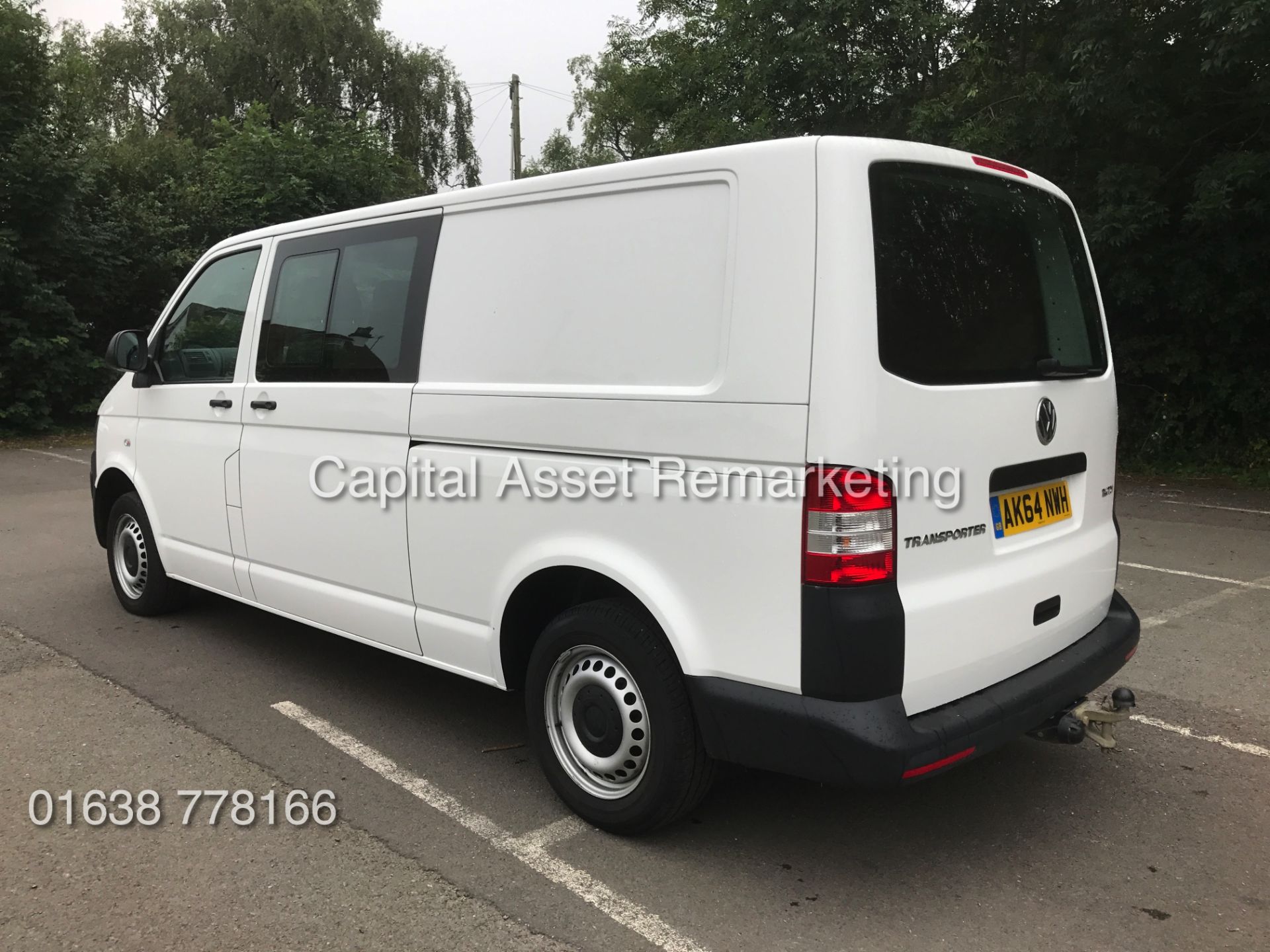 VOLKSWAGEN TRANSPORTER 2.0TDI LWB T32 "6 SEATER" DUEL LINER / COMBI VAN (2015 MODEL - NEW SHAPE) - Image 9 of 23