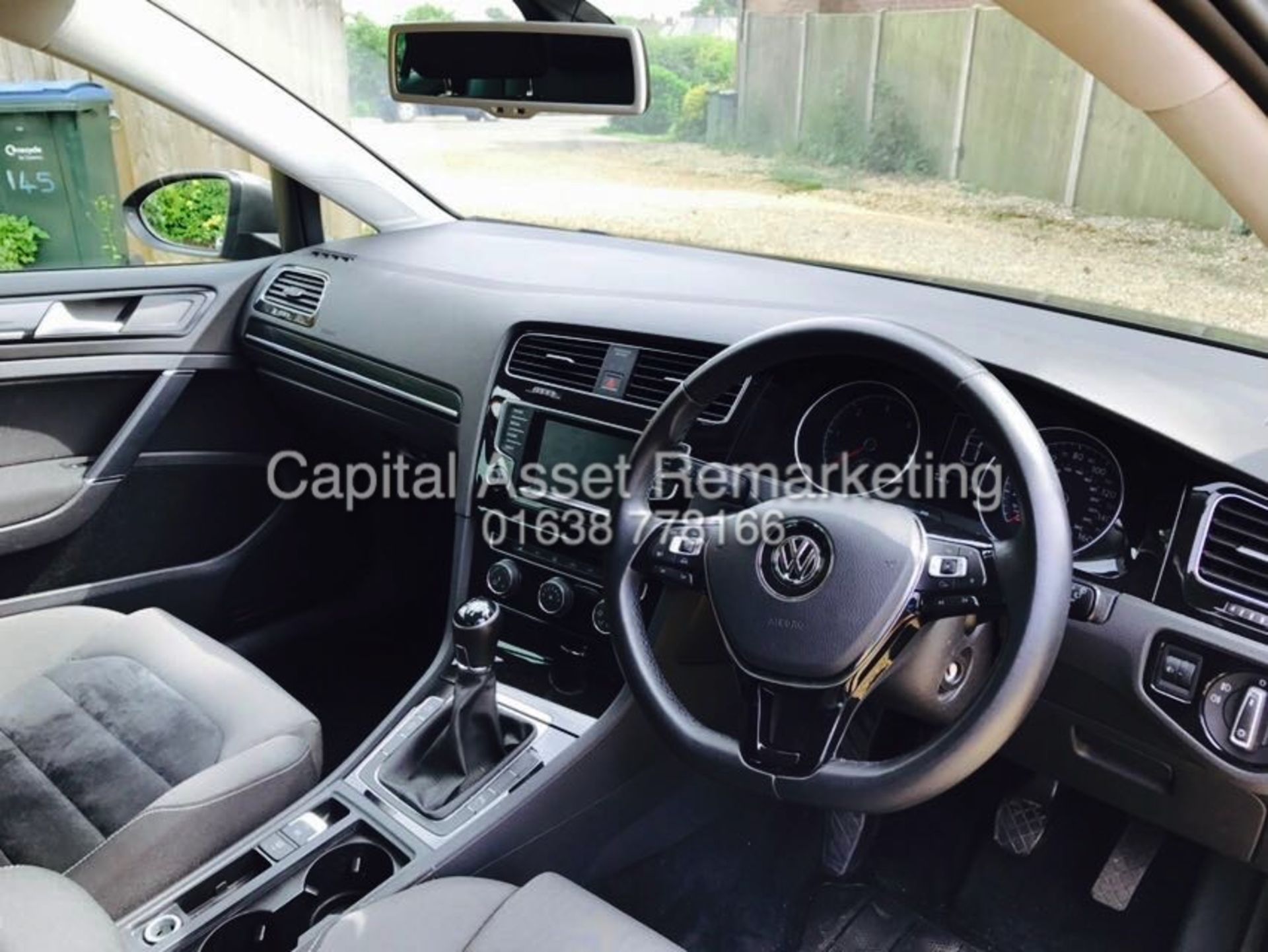 VOLKSWAGEN GOLF 2.0 "GT TDI" (150BHP - 6 SPEED) 5 DOOR HATCH (14 REG NEW SHAPE )1 OWNER FSH- SAT NAV - Image 10 of 17