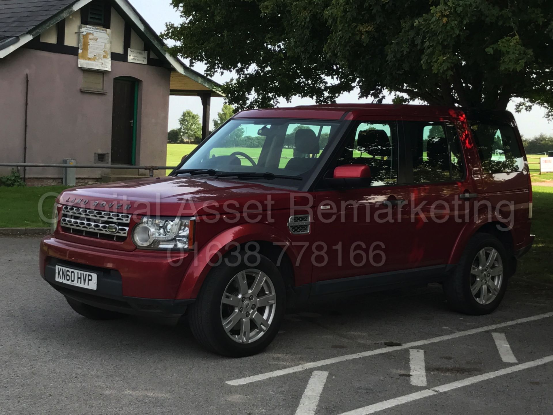 (On Sale) LAND ROVER DISCOVERY 4 (2011 MODEL) '3.0 SDV6 - 245 BHP - AUTO TIP TRONIC - 7 SEATER' - Image 6 of 30