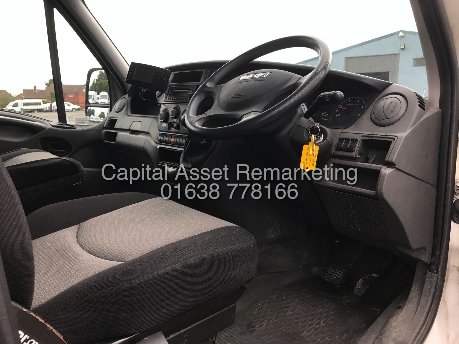 IVECO DAILY 35S11 LONG WHEEL BASE CHASSIS CAB - 12 REG - 1 OWNER FROM NEW - IDEAL RECOVERY TRUCK!!!! - Image 9 of 13