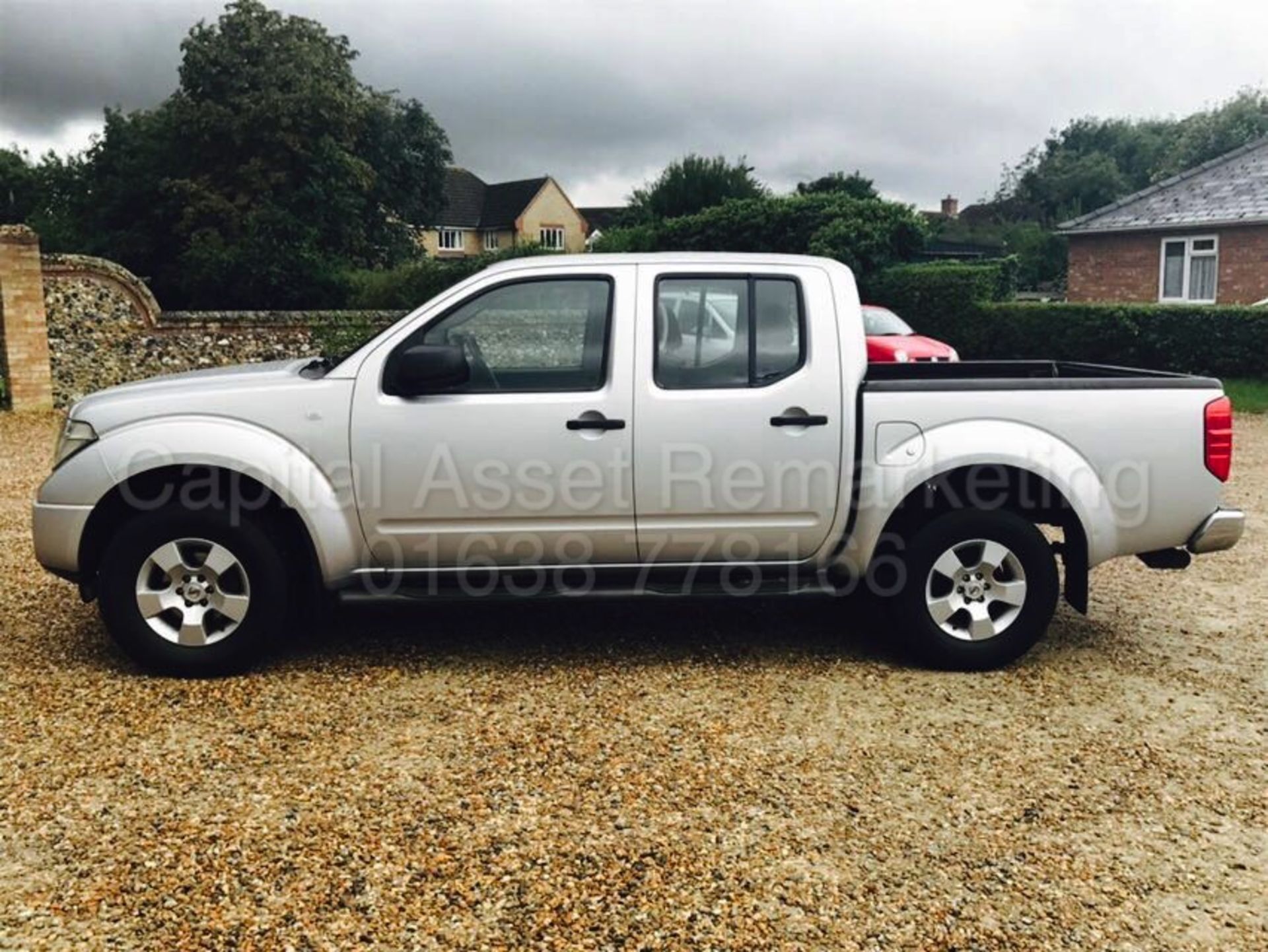 NISSAN NAVARA 'SE EDITION' DOUBLE CAB PICK-UP (2007 - 07 REG) '2.5 DCI - 171 BHP - 6 SPEED' (NO VAT) - Image 4 of 19