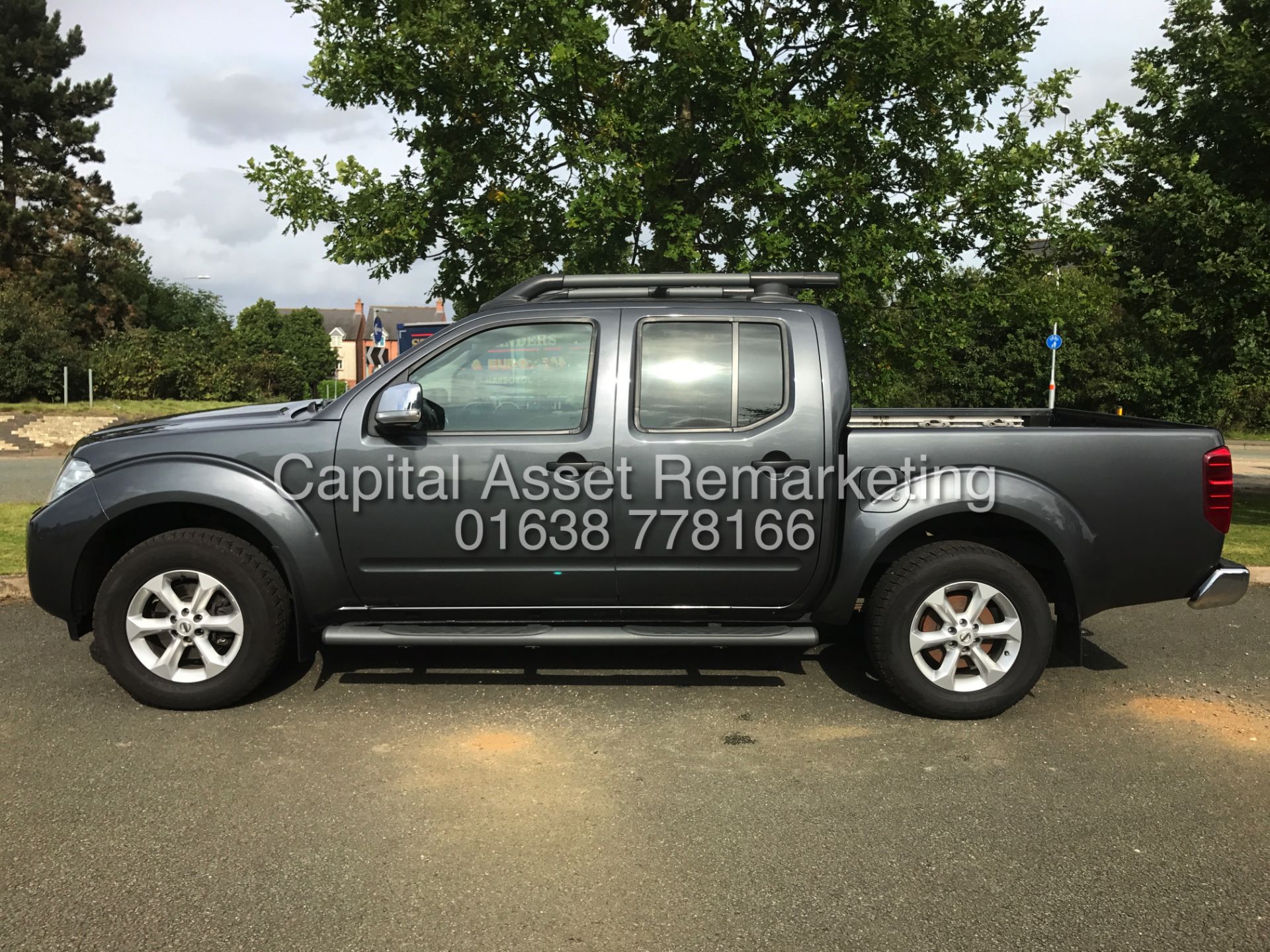 NISSAN NAVARA 2.5DCI AUTO "TEKNA - D/C" (15 REG) SAT NAV - LEATHER - 1 OWNER FSH - FULLY LOADED !! - Image 12 of 27