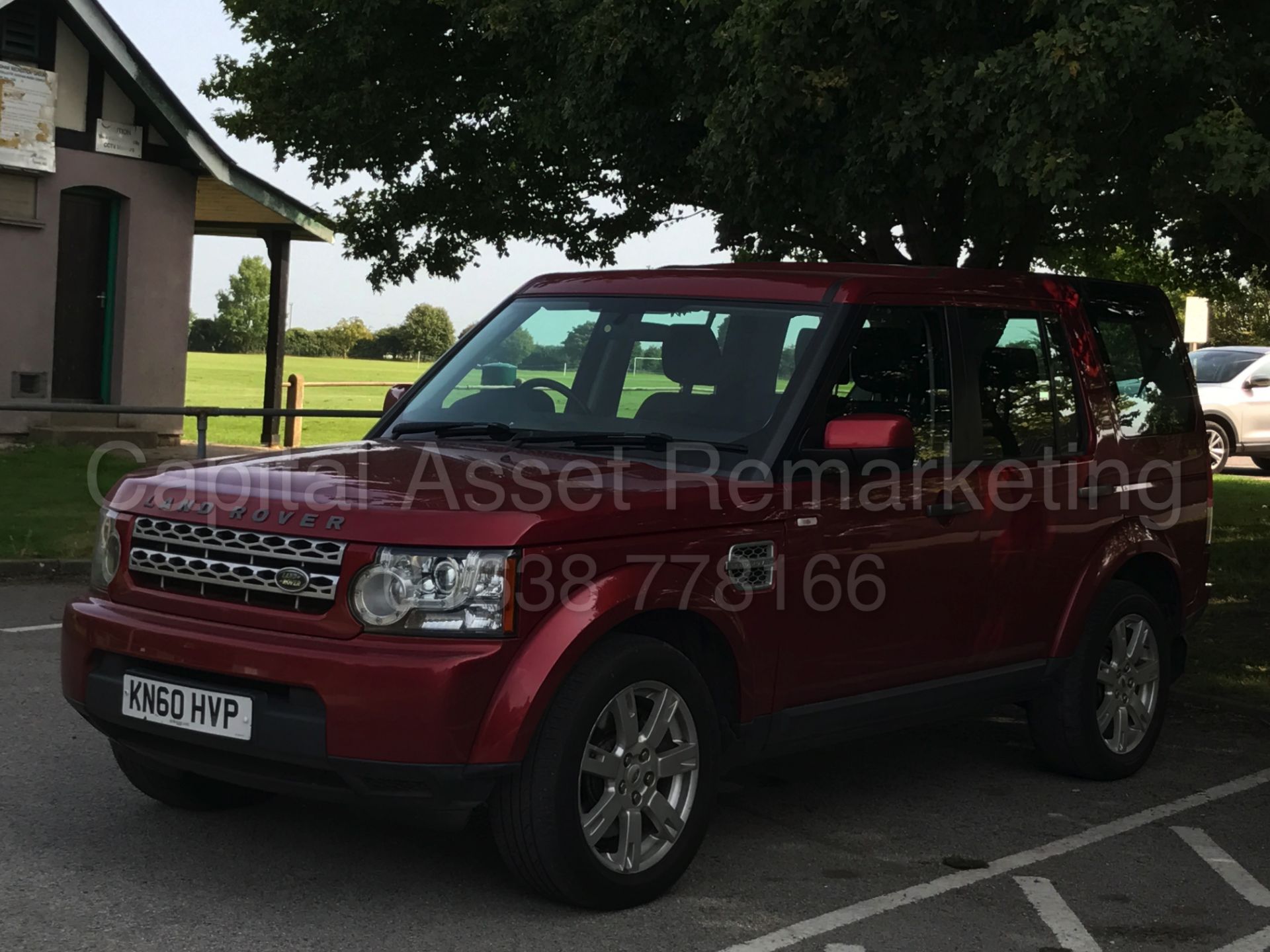 (On Sale) LAND ROVER DISCOVERY 4 (2011 MODEL) '3.0 SDV6 - 245 BHP - AUTO TIP TRONIC - 7 SEATER' - Image 5 of 30