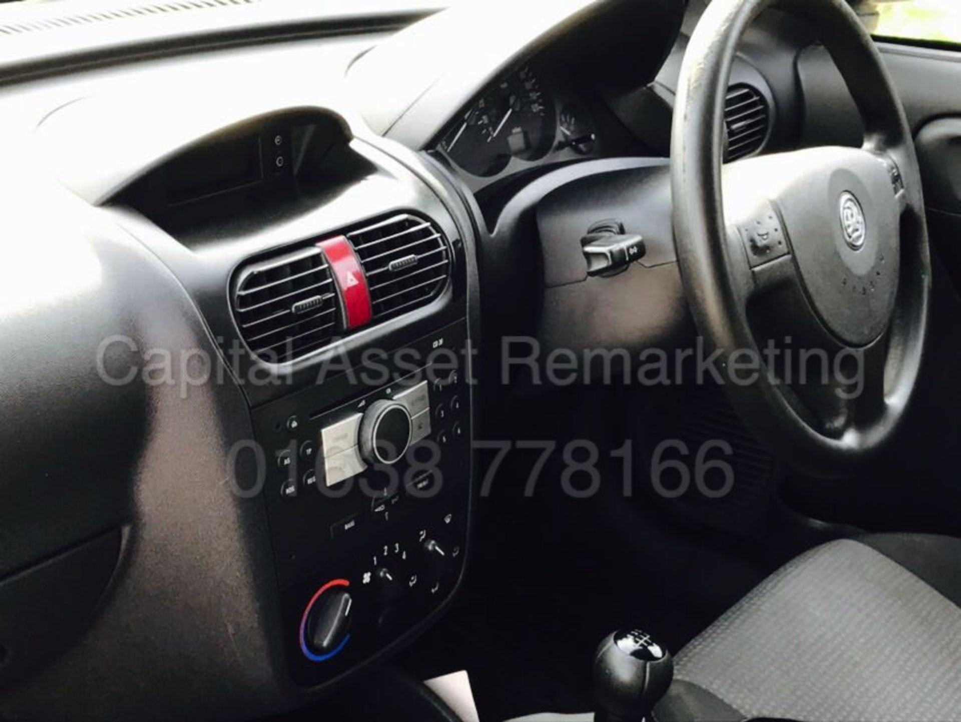 VAUXHALL COMBO 1700 'SE EDITION' (2011 - 11 REG) 'CDTI - DIESEL - 5 SPEED' (NO VAT) **FULL MOT** - Image 13 of 16