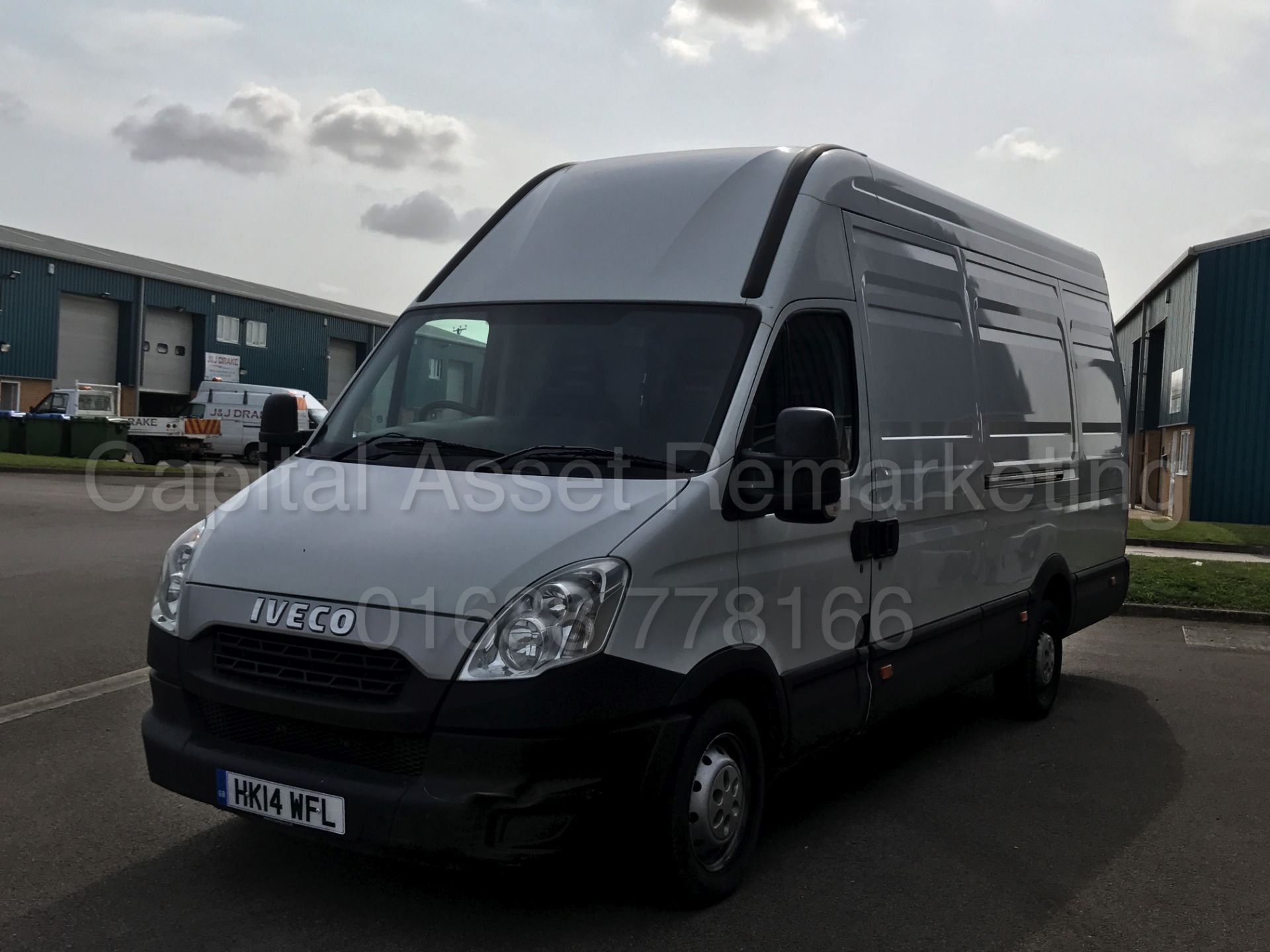 IVECO DAILY 35S13 'LWB HI-ROOF' (2014 FACELIFT) '2.3 DIESEL - 127 BHP - 6 SPEED' *REFRIGERATED VAN* - Image 4 of 23