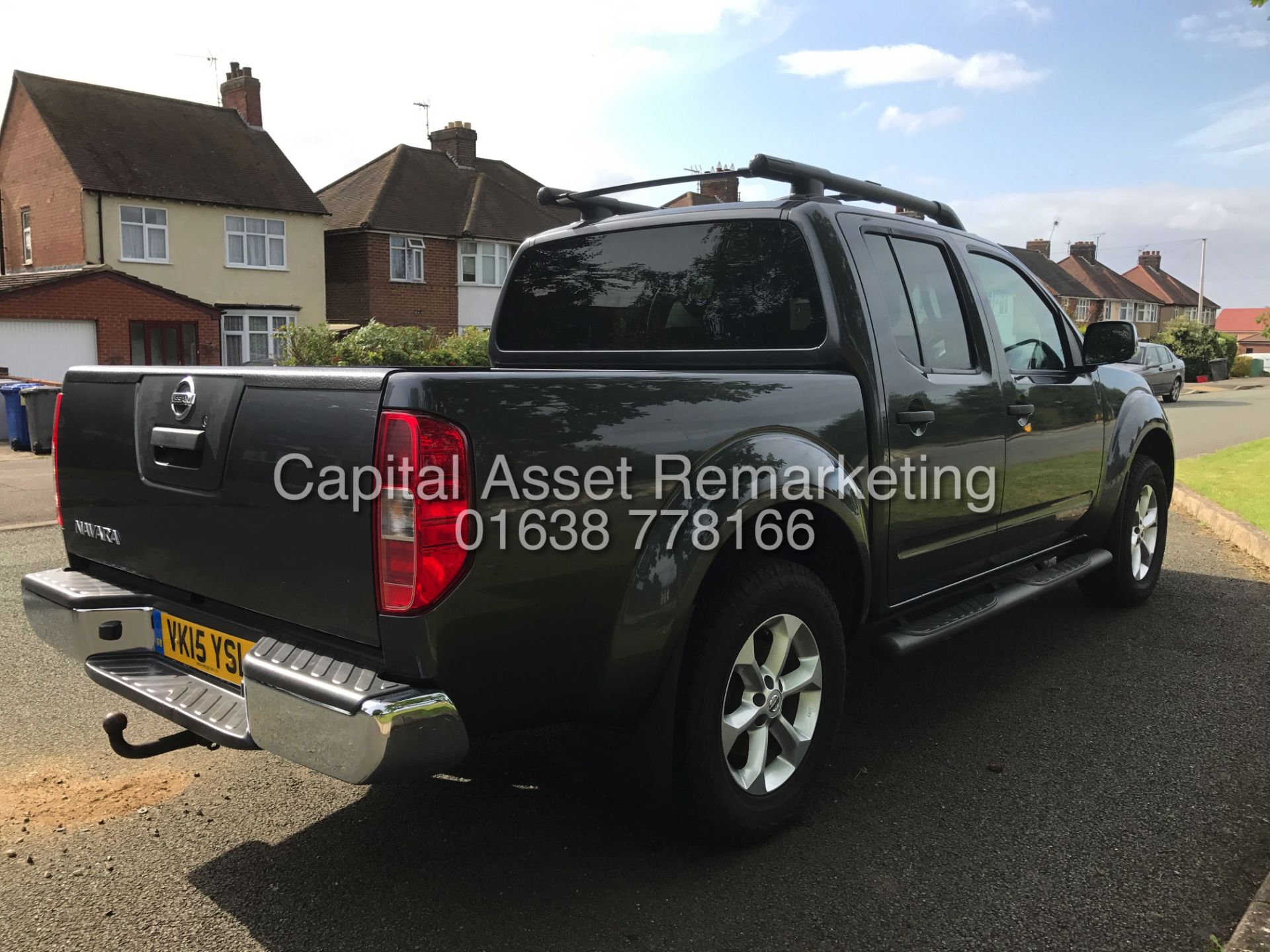 NISSAN NAVARA 2.5DCI AUTO "TEKNA - D/C" (15 REG) SAT NAV - LEATHER - 1 OWNER FSH - FULLY LOADED !! - Image 8 of 27