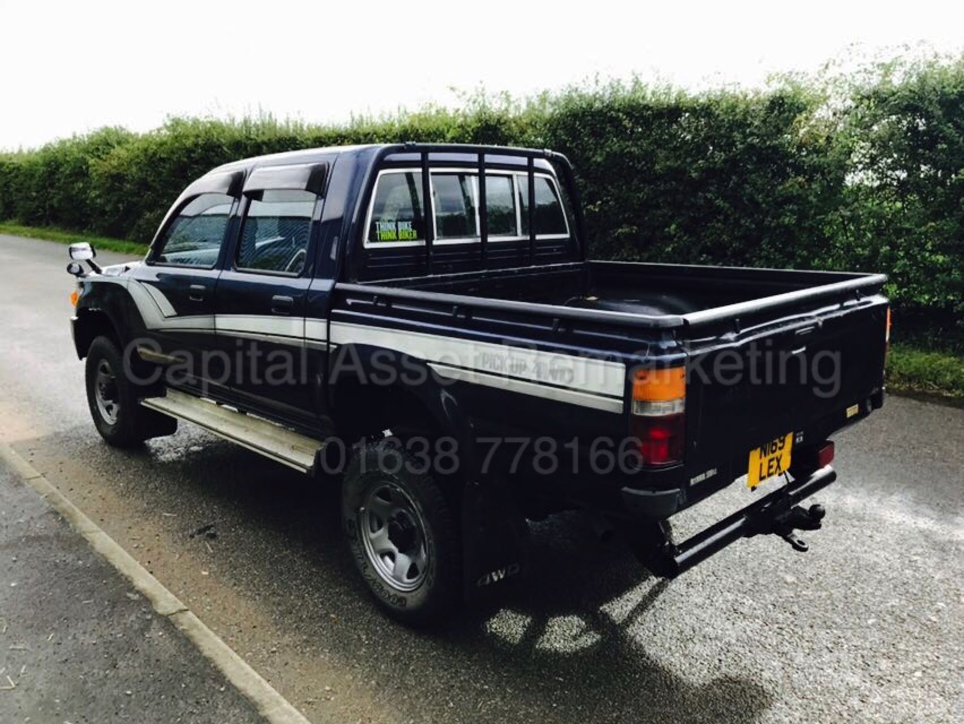 TOYOTA HILUX 'DOUBLE CAB' PICK-UP (1996 - N REG) 'DIESEL - 5 SPEED MANUAL' **AIR CON** (NO VAT) - Image 5 of 15