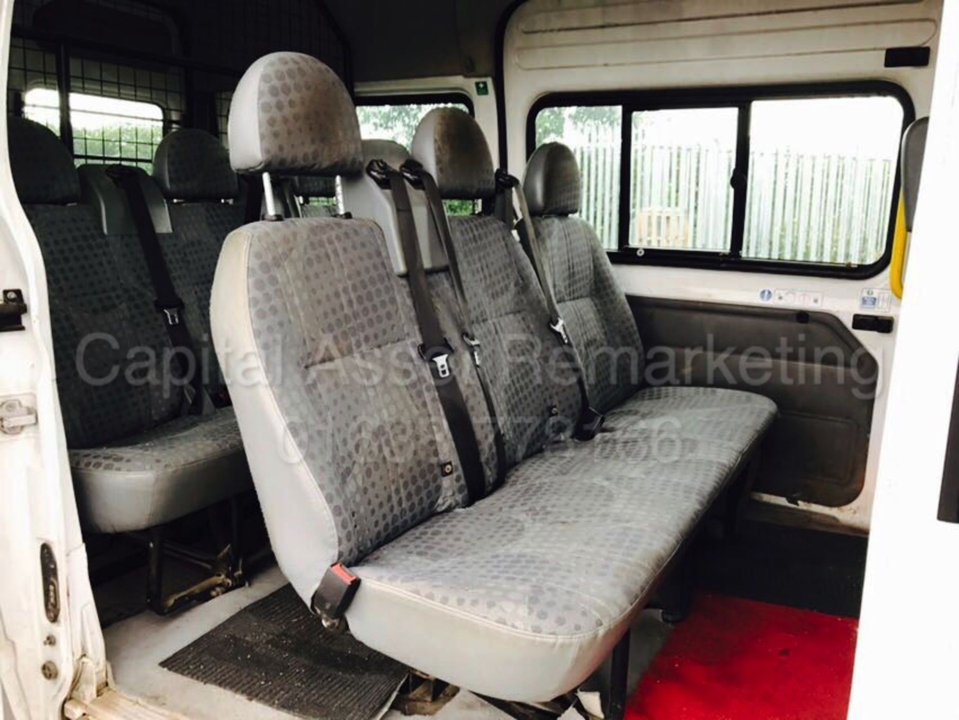 (ON SALE)FORD TRANSIT 110 T300 'MWB-9 SEATER BUS' (2009-09 REG) '2.2 TDCI -110 BHP-ELEC PACK' - Image 14 of 17