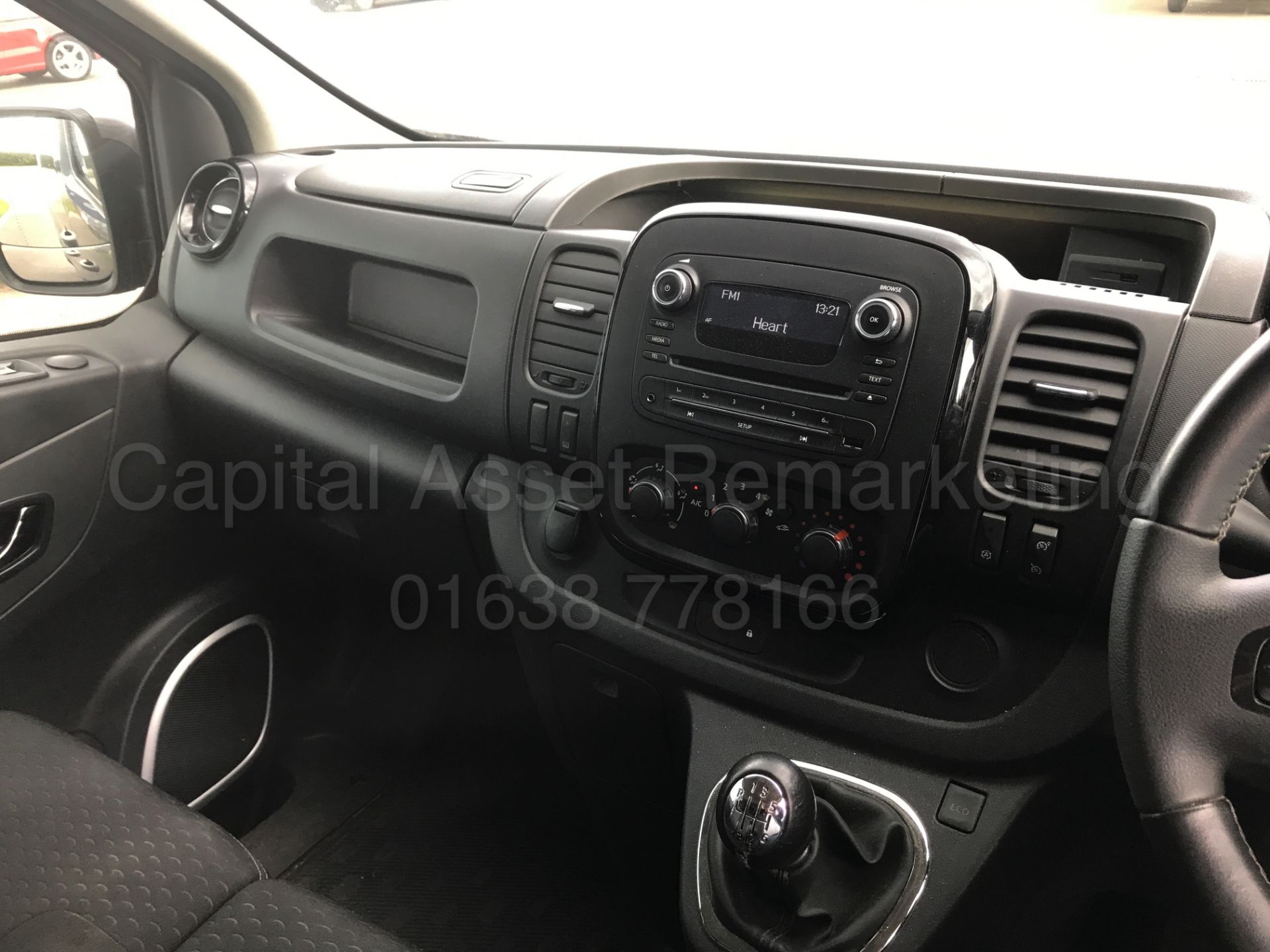 (On Sale) VAUXHALL VIVARO 'SPORTIVE' (2016 - NEW MODEL) '1.6 CDTI - 120 PS - 6 SPEED - STOP/START' - Image 21 of 29