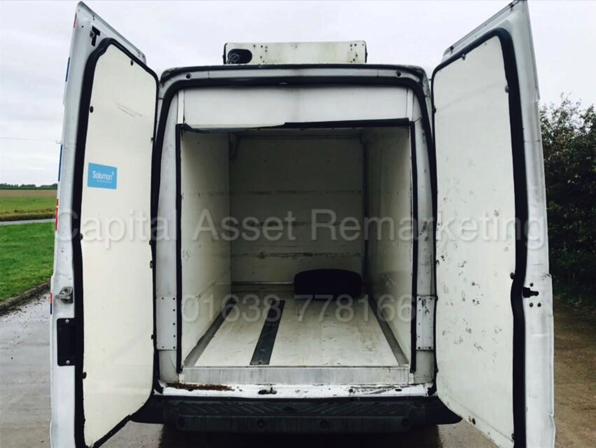 FORD TRANSIT 85 T300 'MWB - FRIDGE / FREEZER VAN' (2007 - 07 REG) '2.2 TDCI' (NO VAT - SAVE 20%) - Image 9 of 16