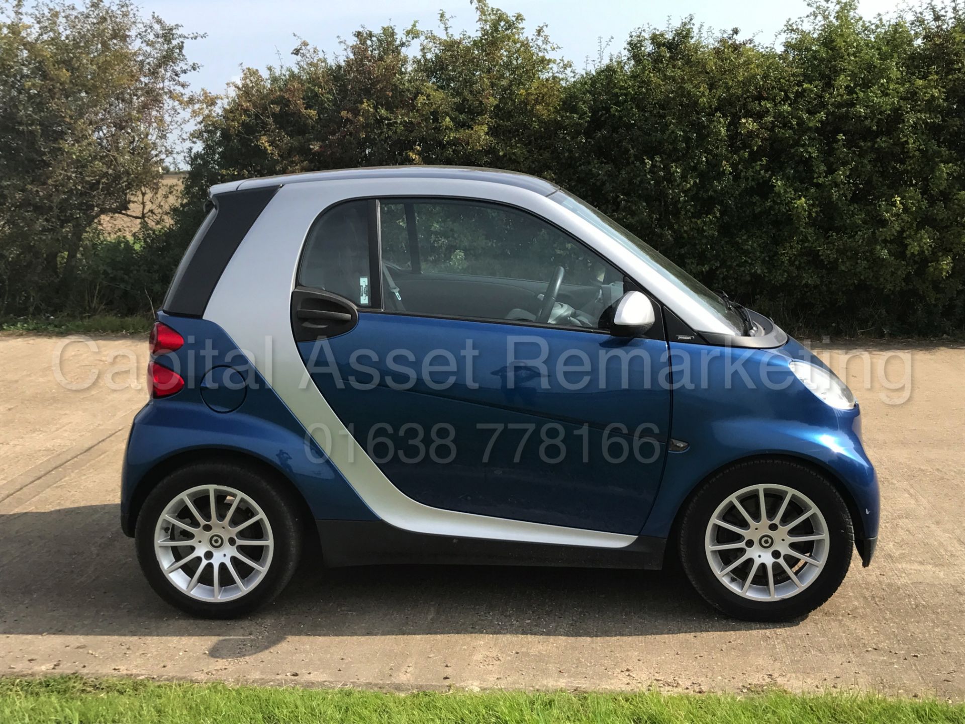 (On Sale) SMART FORTWO 'PASSION' (2011 - 11 REG) 'CDI - DIESEL - AUTO - AIR CON - PAN ROOF' (70 MPG) - Image 7 of 24