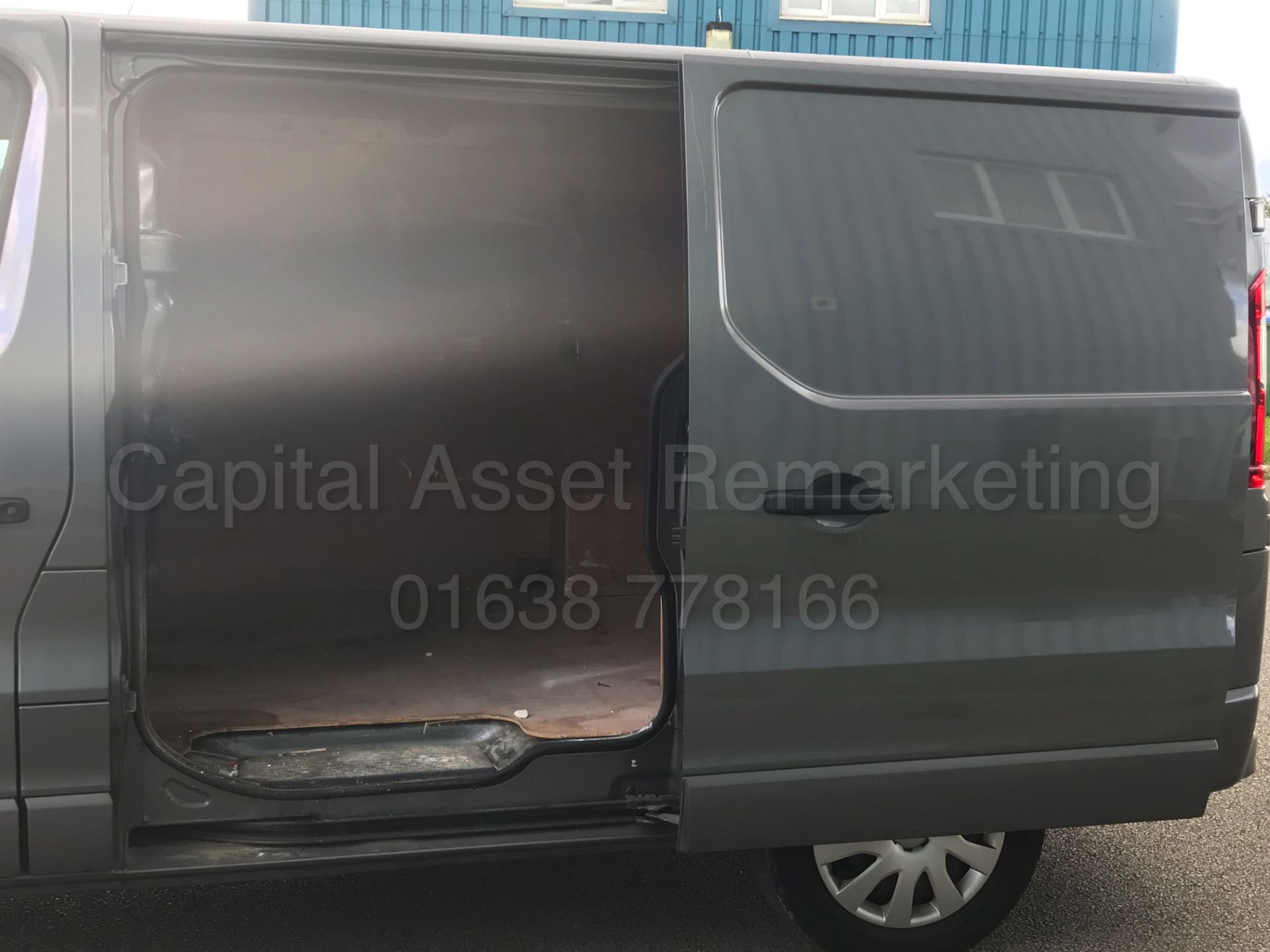 (On Sale) VAUXHALL VIVARO 'SPORTIVE' (2016 - NEW MODEL) '1.6 CDTI - 120 PS - 6 SPEED - STOP/START' - Image 16 of 29