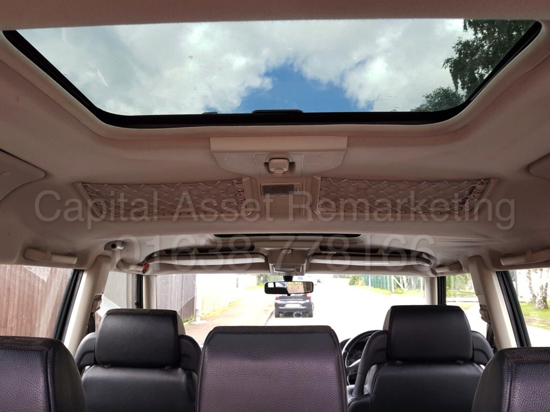 (On Sale) LAND ROVER DISCOVERY 'GS EDITION' (2004 MODEL) 'TD5 - AUTO - 7 SEATER' (NO VAT - SAVE 20%) - Image 13 of 16