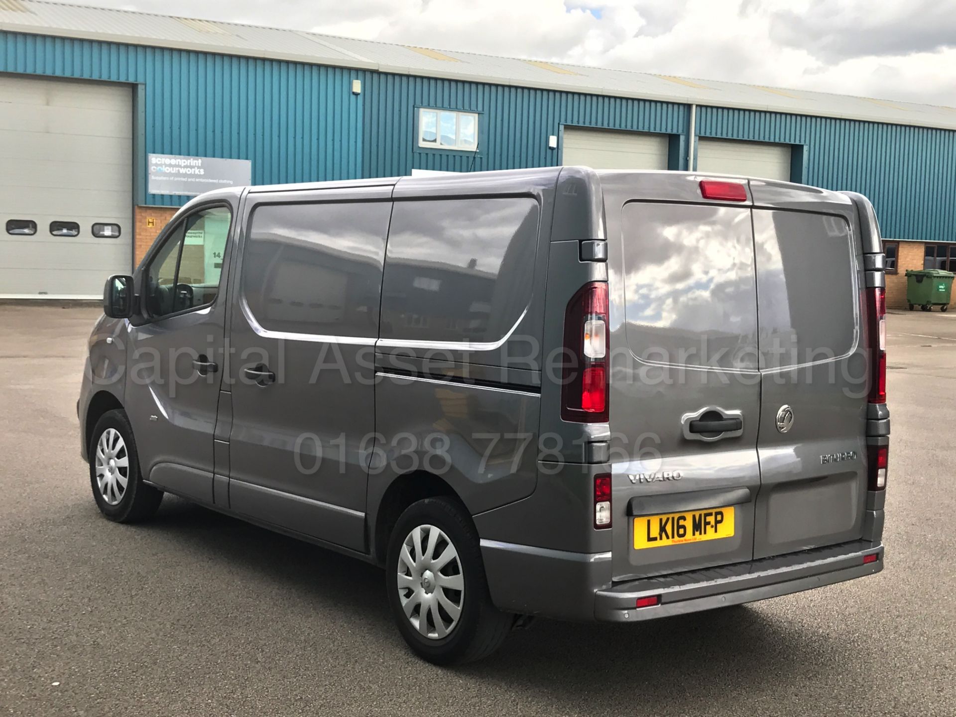 (On Sale) VAUXHALL VIVARO 'SPORTIVE' (2016 - NEW MODEL) '1.6 CDTI - 120 PS - 6 SPEED - STOP/START' - Image 7 of 29