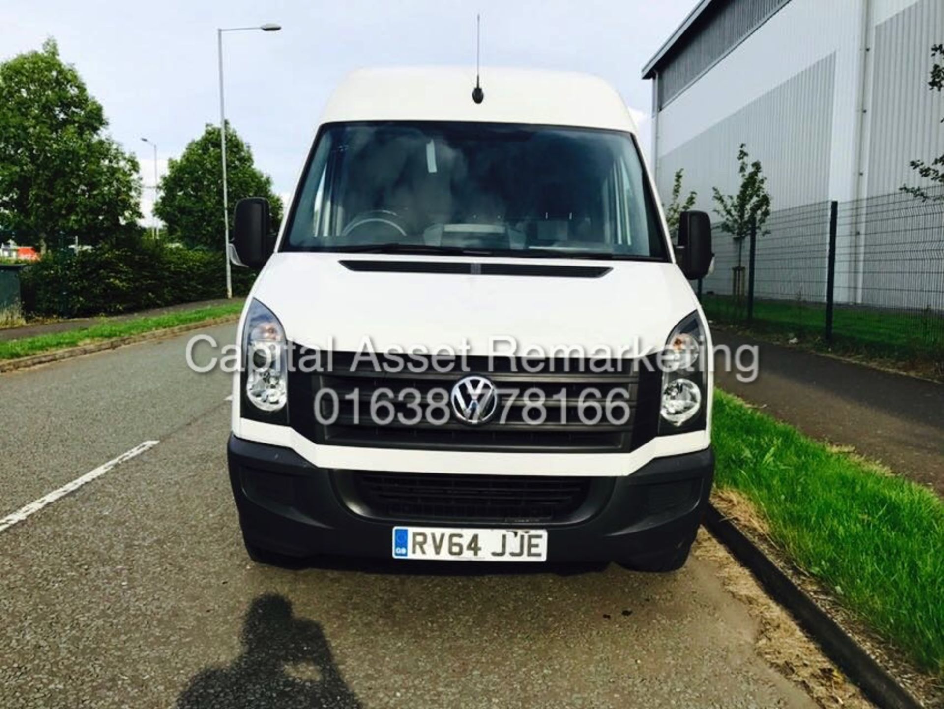 LATE ENTRY - VOLKSWAGEN CRAFTER 2.0TDI '136" LONG WHEEL BASE - 2015 REG - 1 OWNER- ONLY 68K MILES!!! - Image 5 of 12