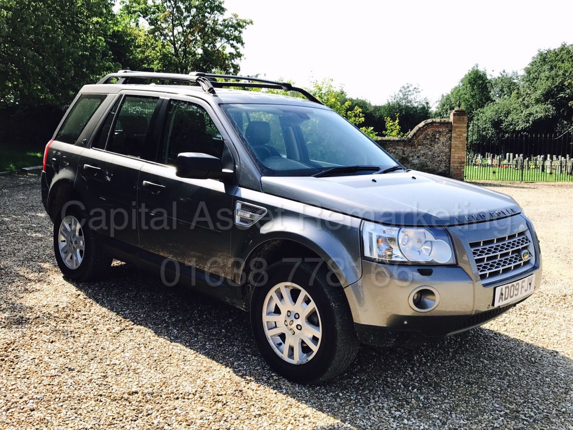 LAND ROVER FREELANDER XS (2009 - 09 REG) '2.2 TD4 - STOP / START - SAT NAV' *HUGE SPEC* (NO VAT) - Image 7 of 27