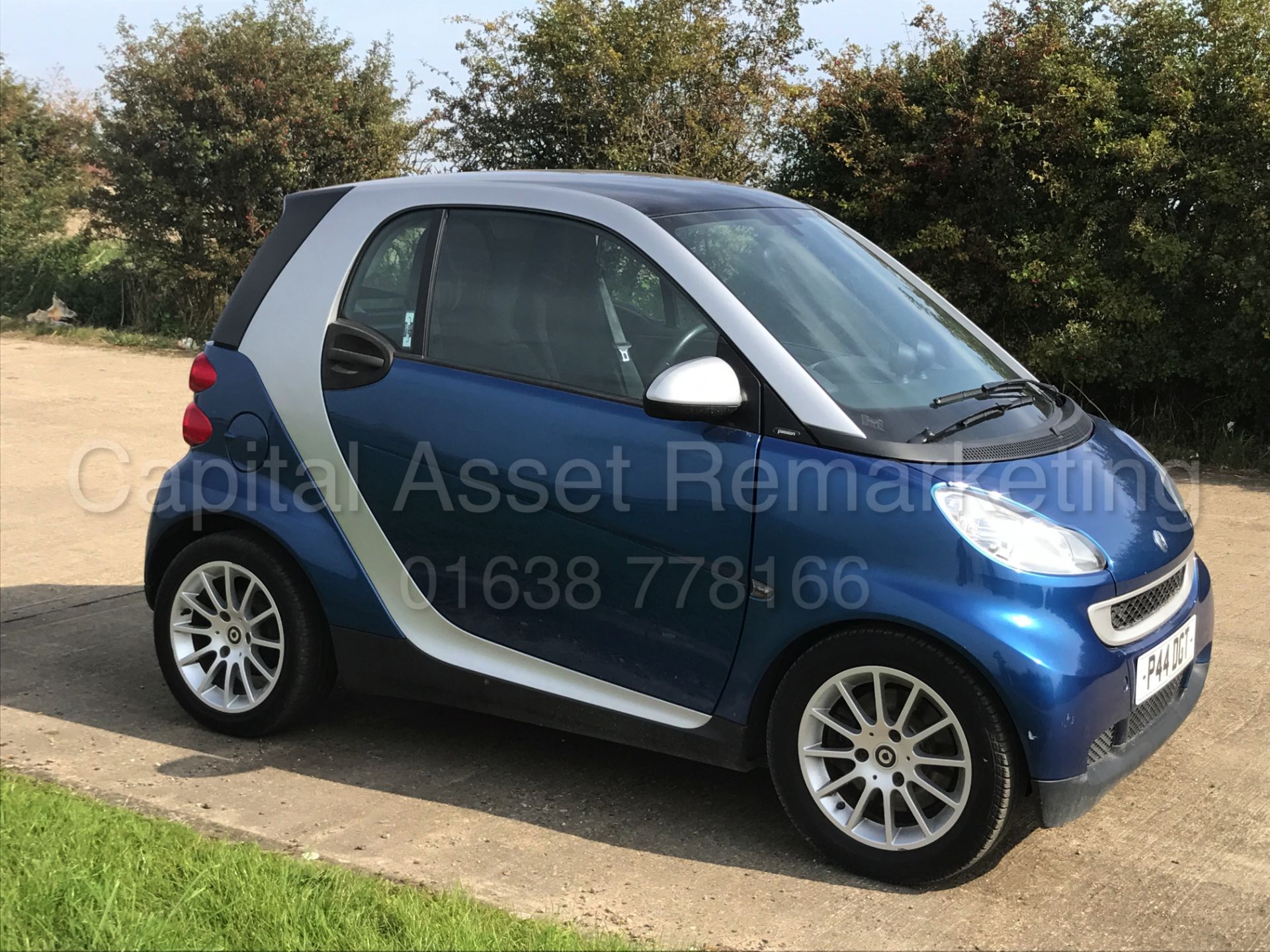 (On Sale) SMART FORTWO 'PASSION' (2011 - 11 REG) 'CDI - DIESEL - AUTO - AIR CON - PAN ROOF' (70 MPG) - Image 8 of 24