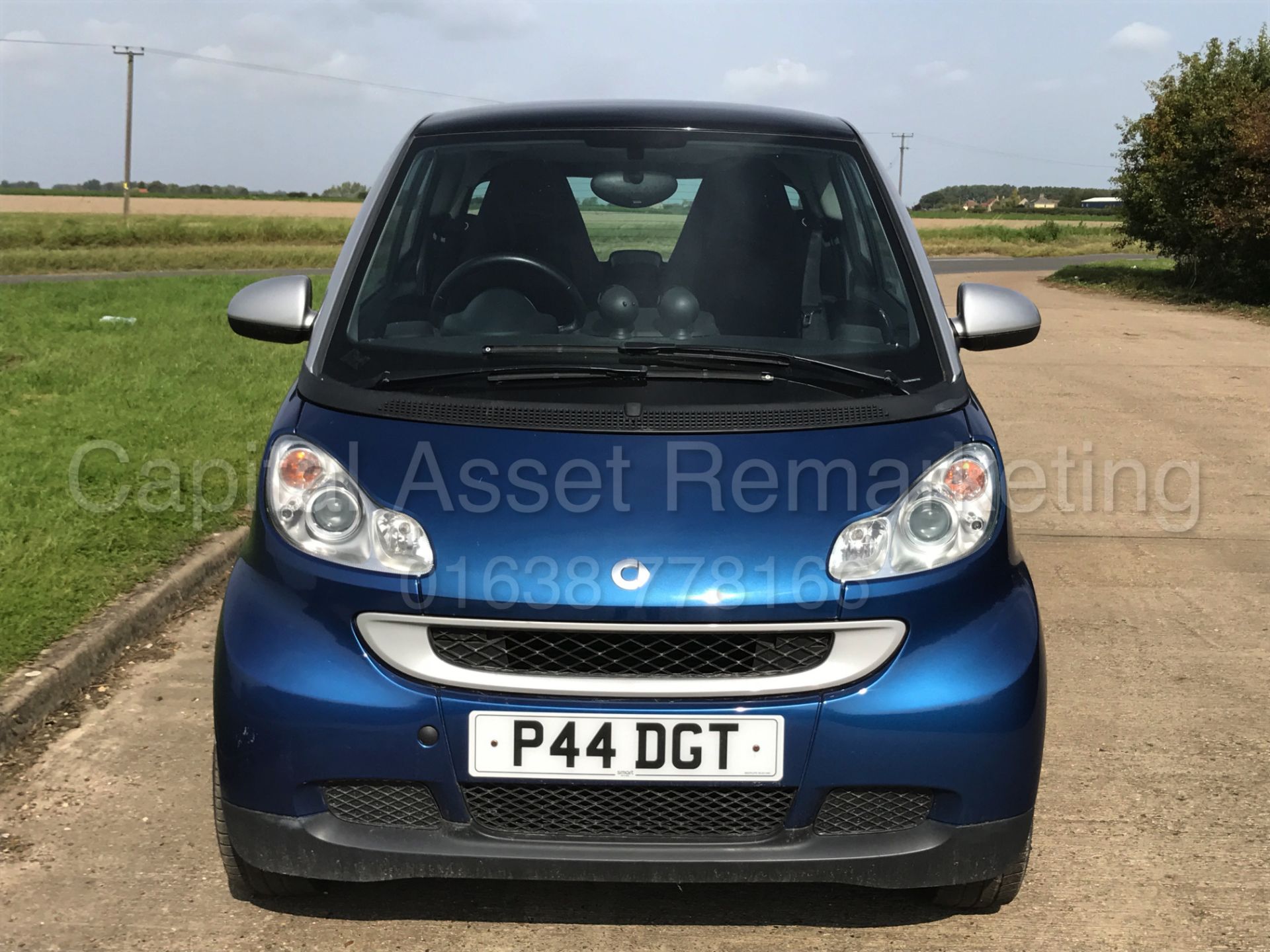 (On Sale) SMART FORTWO 'PASSION' (2011 - 11 REG) 'CDI - DIESEL - AUTO - AIR CON - PAN ROOF' (70 MPG) - Image 10 of 24