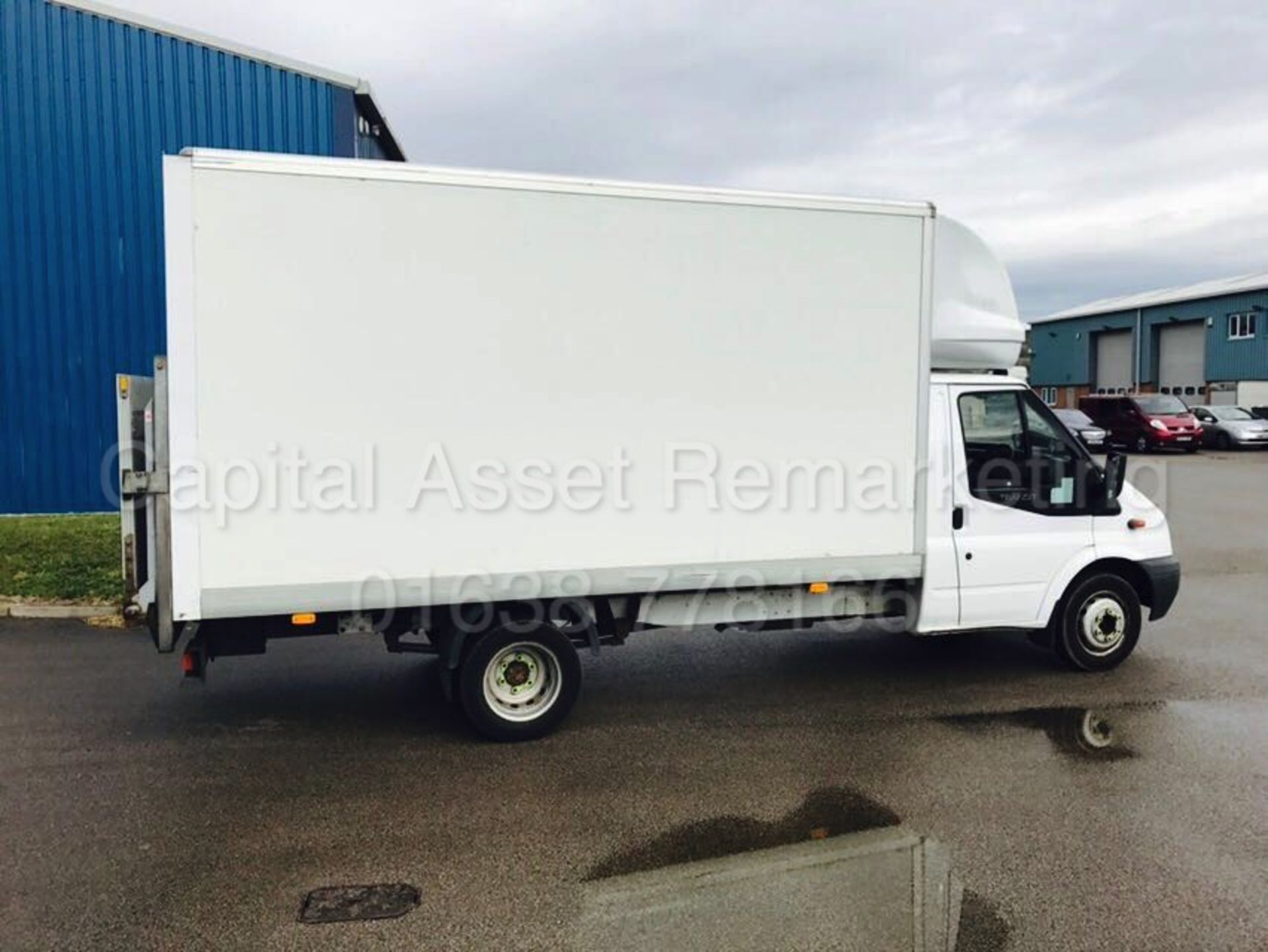 FORD TRANSIT 125 T350L RWD 'LWB - LUTON / BOX VAN' (2012) '2.2 TDCI - 125 PS - 6 SPEED' *TAIL-LIFT* - Image 6 of 20