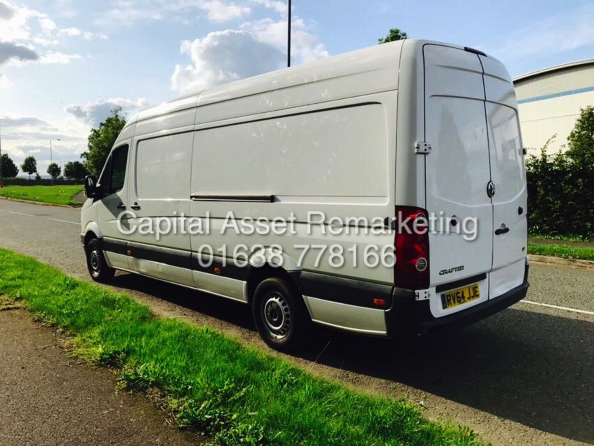 LATE ENTRY - VOLKSWAGEN CRAFTER 2.0TDI '136" LONG WHEEL BASE - 2015 REG - 1 OWNER- ONLY 68K MILES!!! - Image 3 of 12