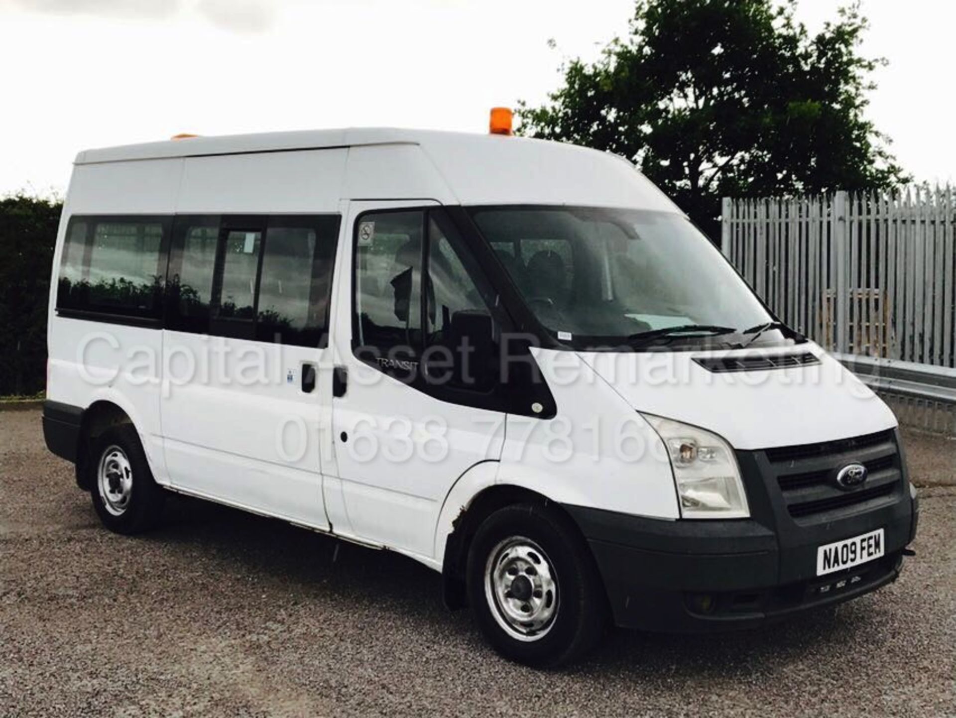 (ON SALE)FORD TRANSIT 110 T300 'MWB-9 SEATER BUS' (2009-09 REG) '2.2 TDCI -110 BHP-ELEC PACK'