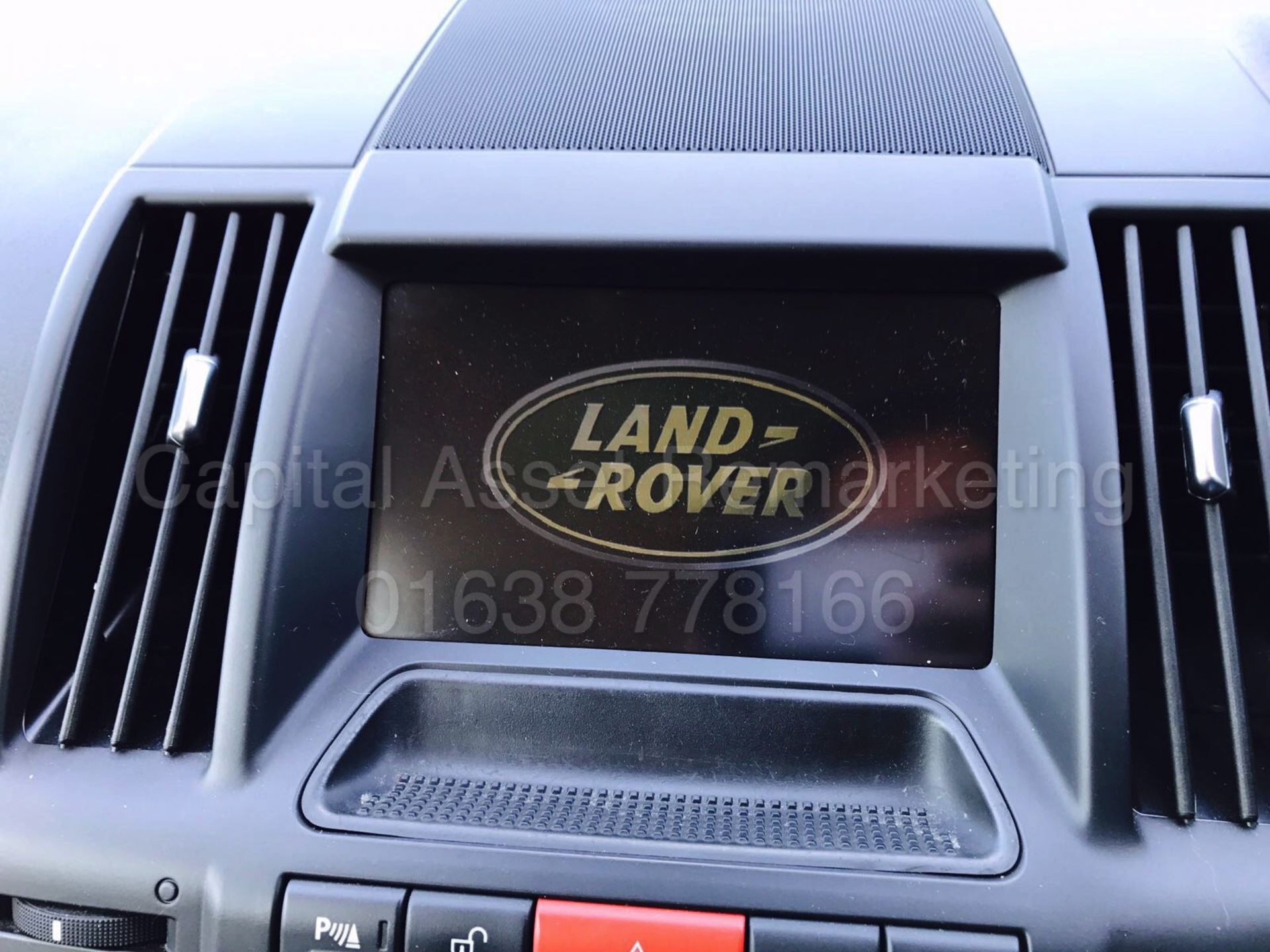 LAND ROVER FREELANDER XS (2009 - 09 REG) '2.2 TD4 - STOP / START - SAT NAV' *HUGE SPEC* (NO VAT) - Image 16 of 27