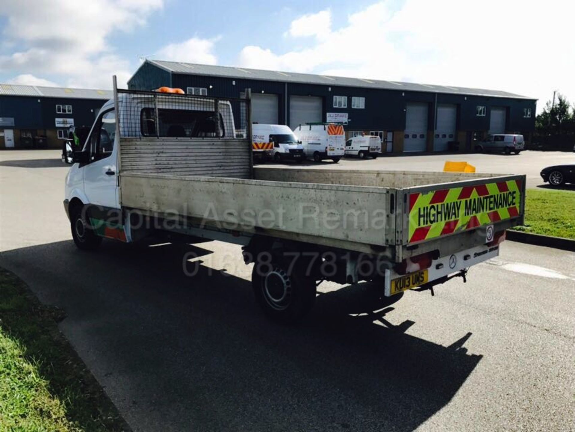 MERCEDES-BENZ SPRINTER 313 CDI 'LWB - DROPSIDE TRUCK' (2013 - 13 REG) '130 BHP - 6 SPEED' *CRUISE* - Image 5 of 16