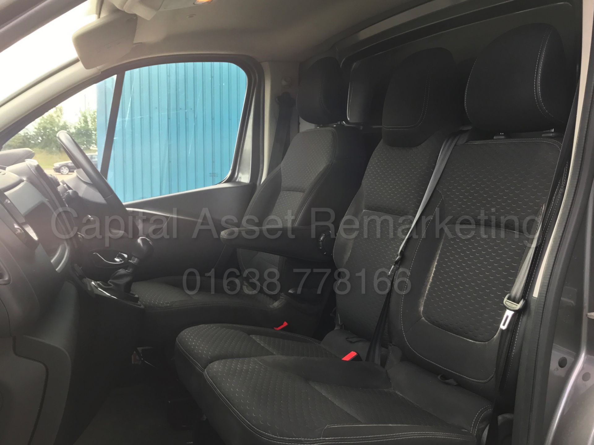 (On Sale) VAUXHALL VIVARO 'SPORTIVE' (2016 - NEW MODEL) '1.6 CDTI - 120 PS - 6 SPEED - STOP/START' - Image 15 of 29