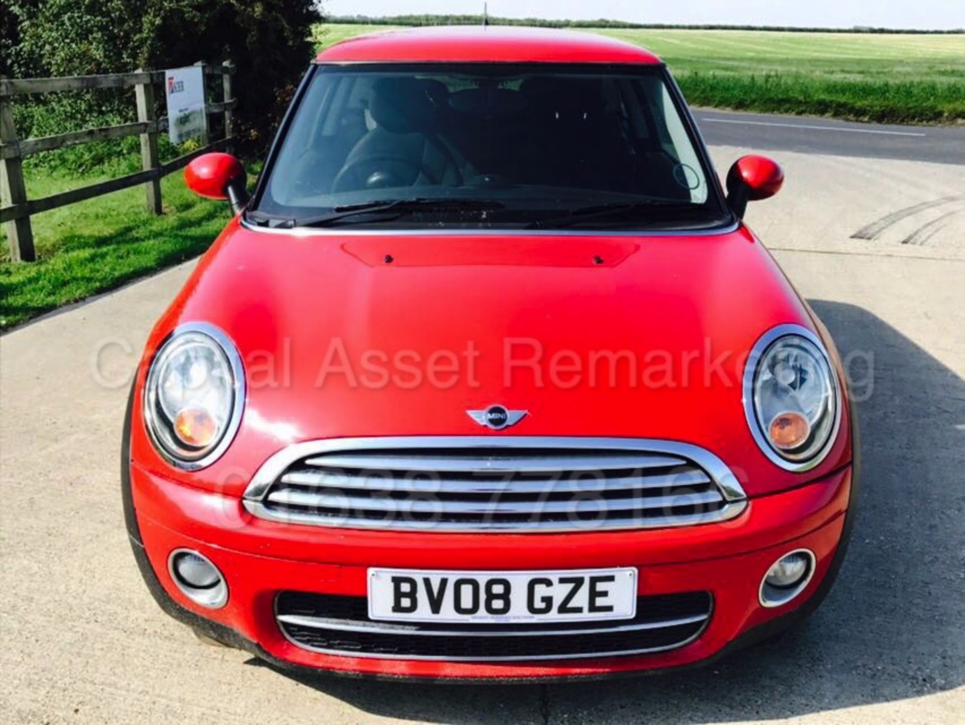 (On Sale) MINI COOPER D (2008) '1.6 DIESEL - 6 SPEED - STOP / START' **AIR CON** (NO VAT - SAVE 20%) - Image 2 of 19
