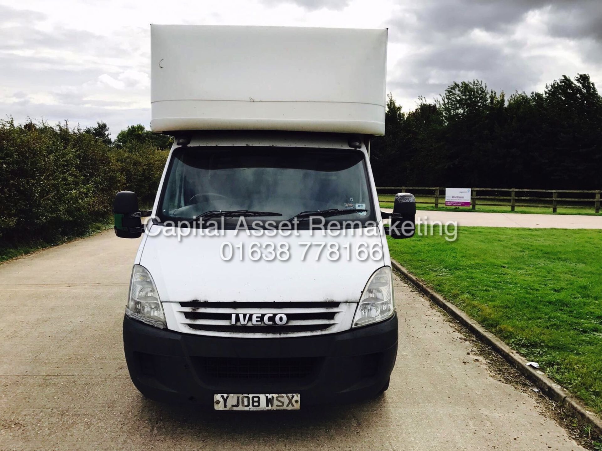 IVECO DAILY 3.0TD 35C15 "150BHP - 6 SPEED" 14 FOOT LUTON BOX VAN (08 REG ) MASSIVE LOADING SPACE - Image 2 of 11