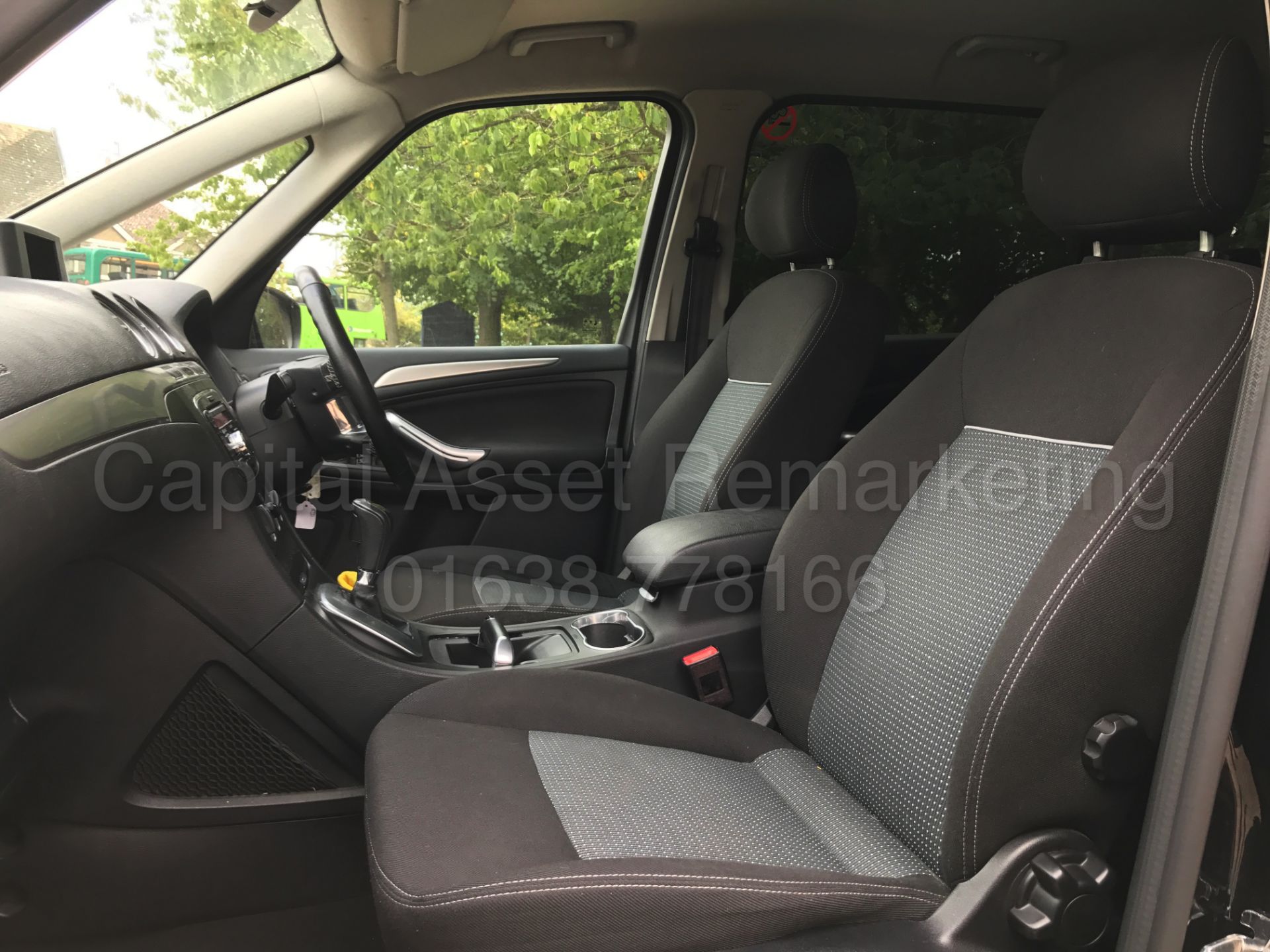 FORD GALAXY 'ZETEC' 7 SEATER MPV (2014 MODEL) '2.0 TDCI - 140 BHP - POWER SHIFT' (1 OWNER FROM NEW) - Image 13 of 27